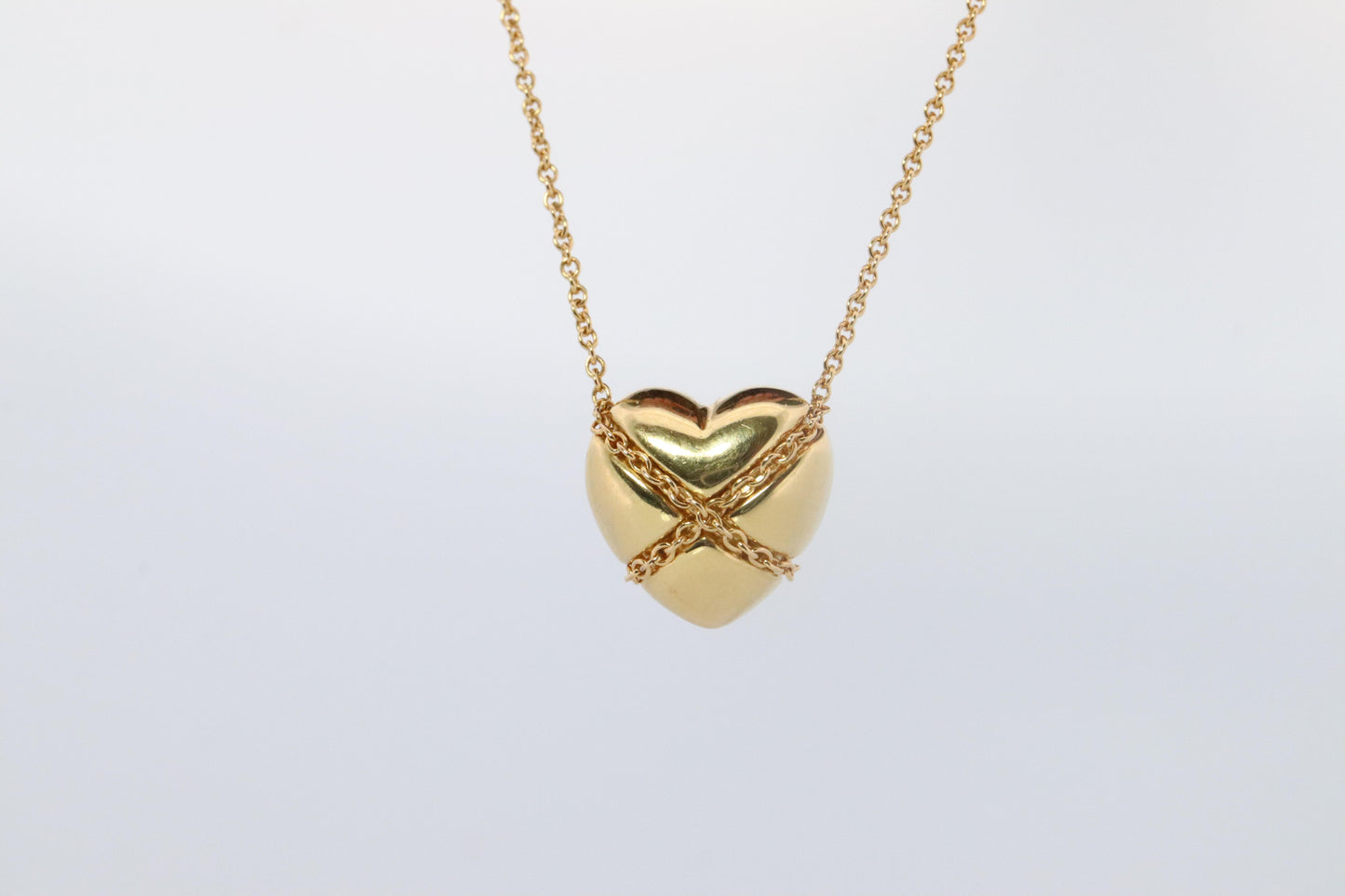 Tiffany and Co Heart Pendant 18k Tiffany Elsa Peretti Puffed Heart Necklace