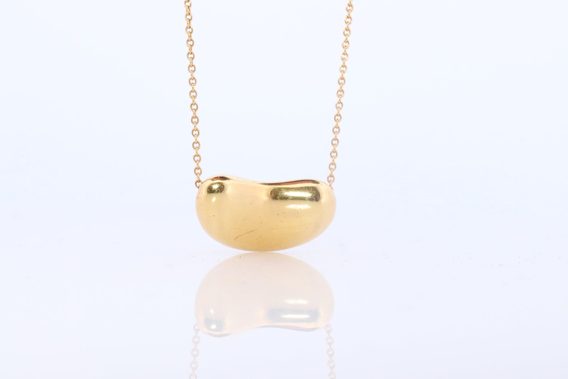 Tiffany & Co. 18k Gold Chain and Bean Pendant Necklace. 750 Yellow Gold Tiffany