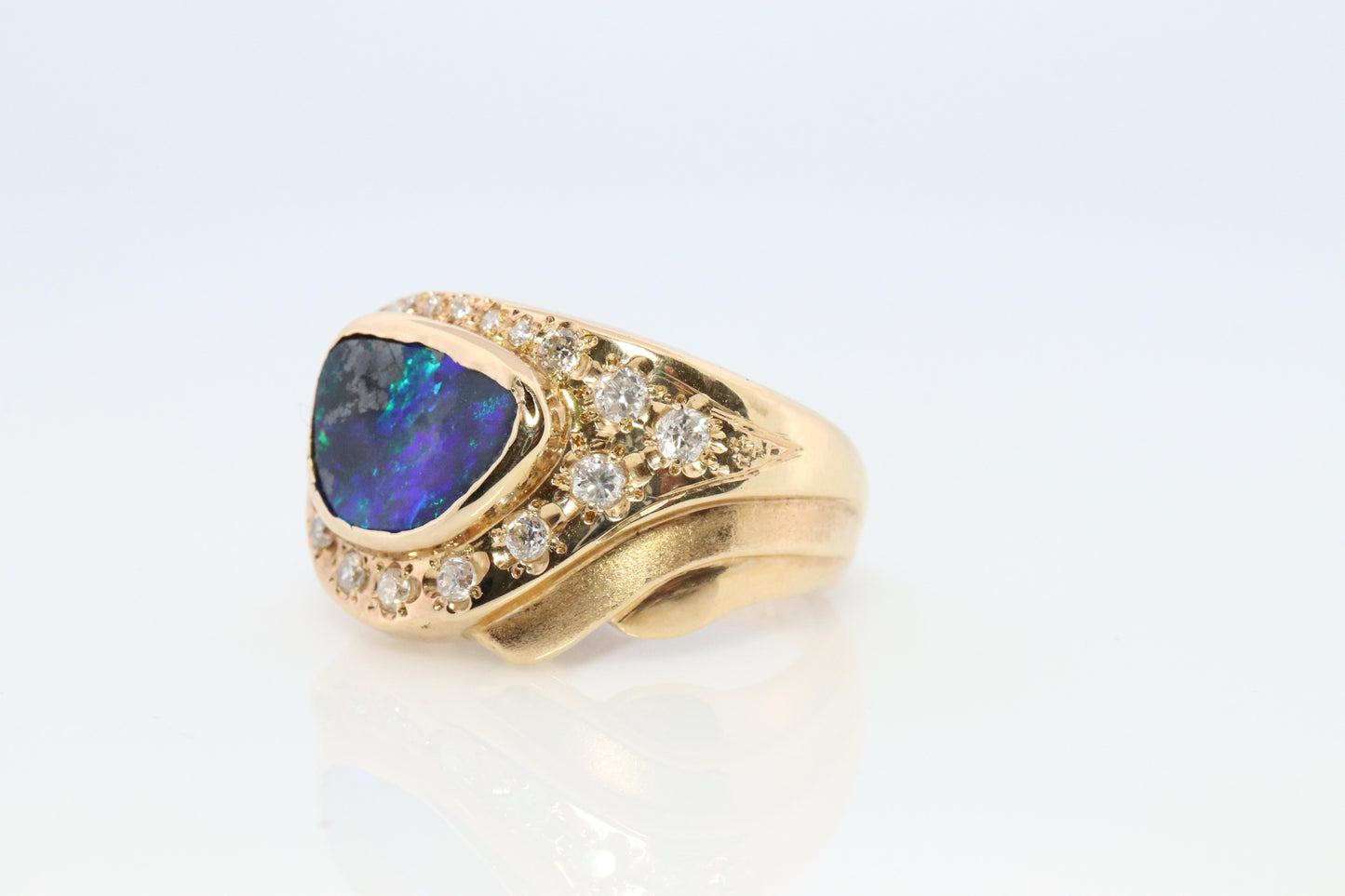 Boulder Opal Diamond Ring. 18k Gold Genuine Opal Diamond Set Ring.