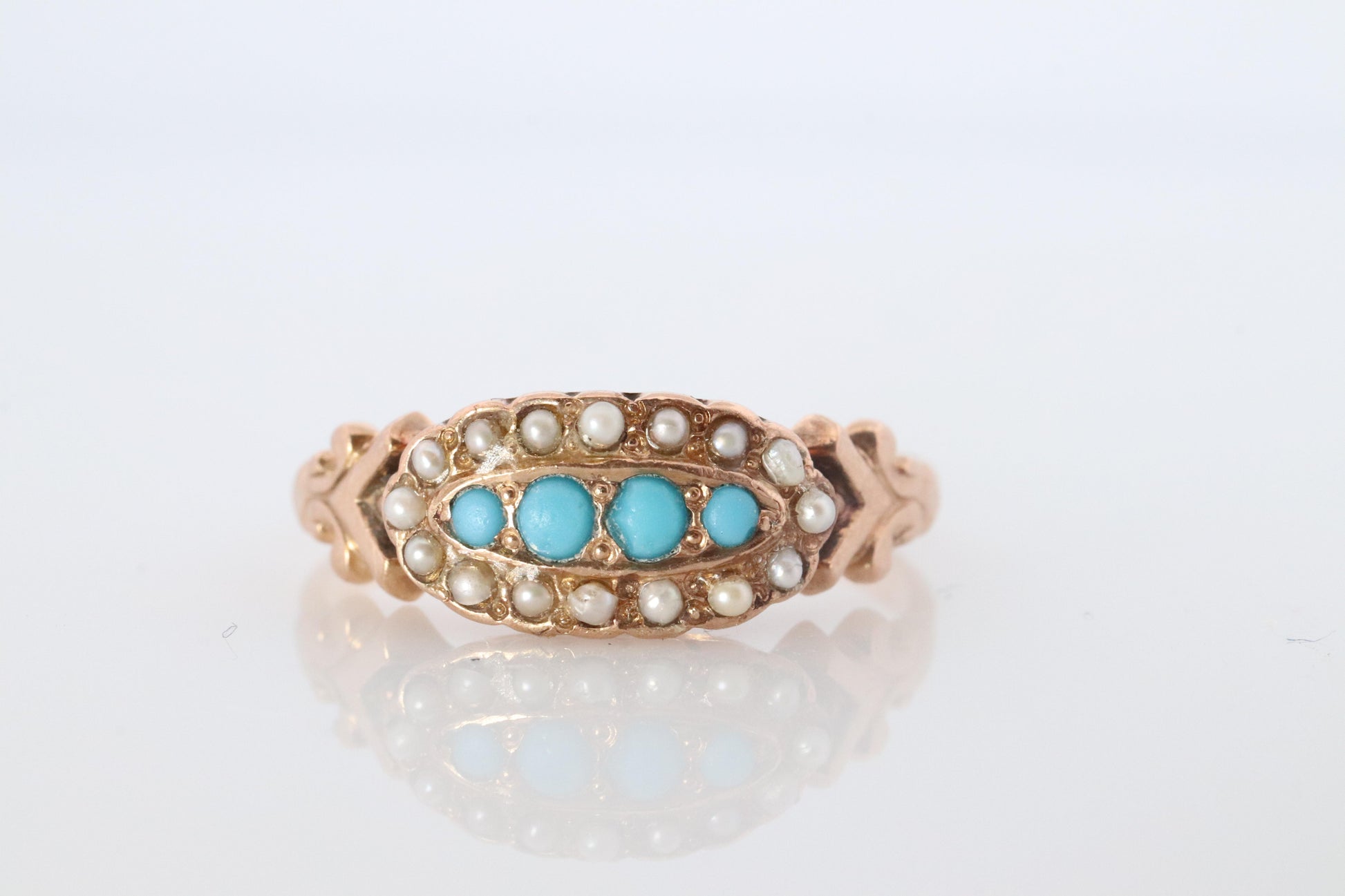 Victorian 10k Turquoise Cabochon and Pearl Seed Ring. 10k Victorian flower ring.
