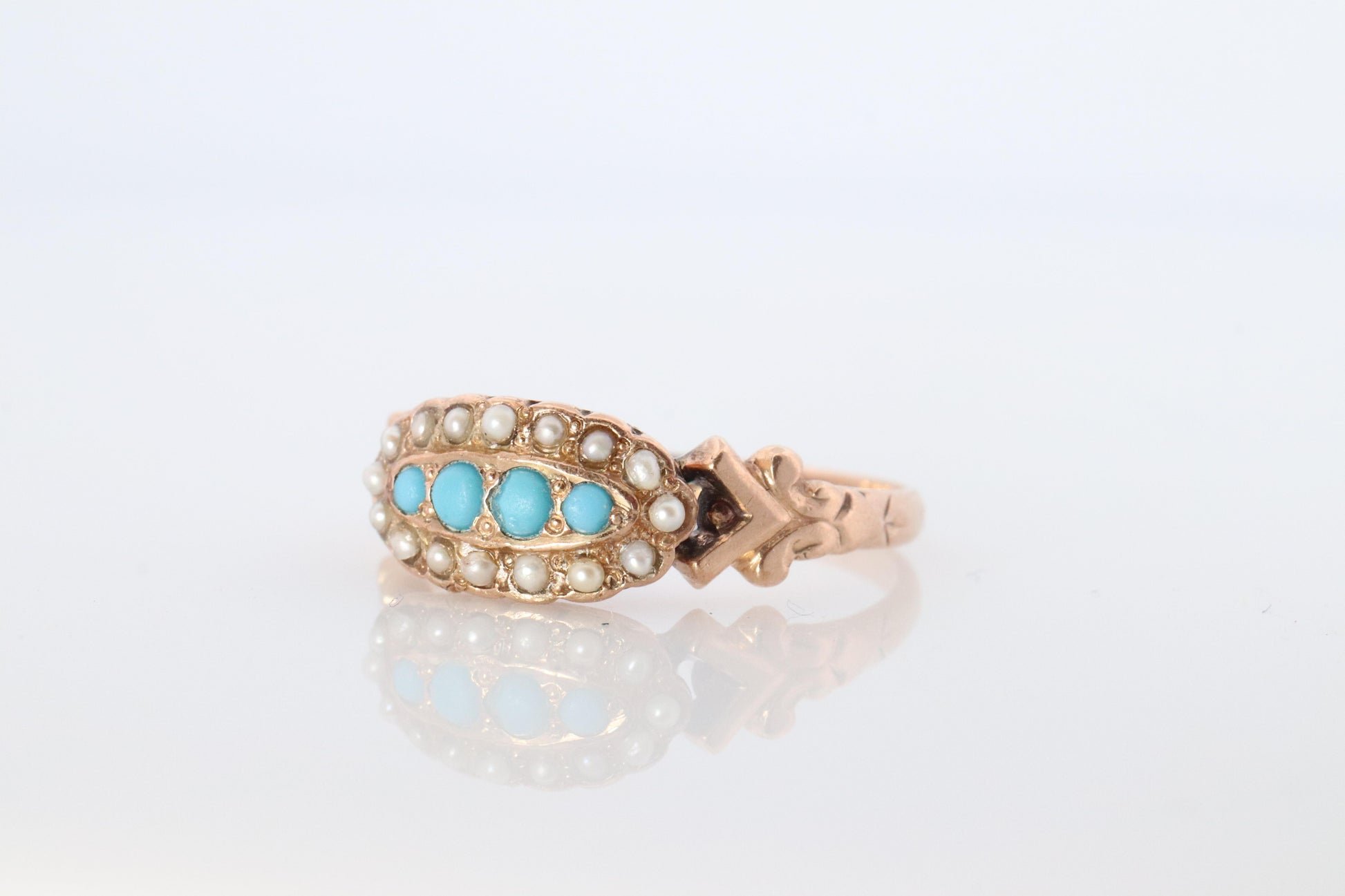 Victorian 10k Turquoise Cabochon and Pearl Seed Ring. 10k Victorian flower ring.