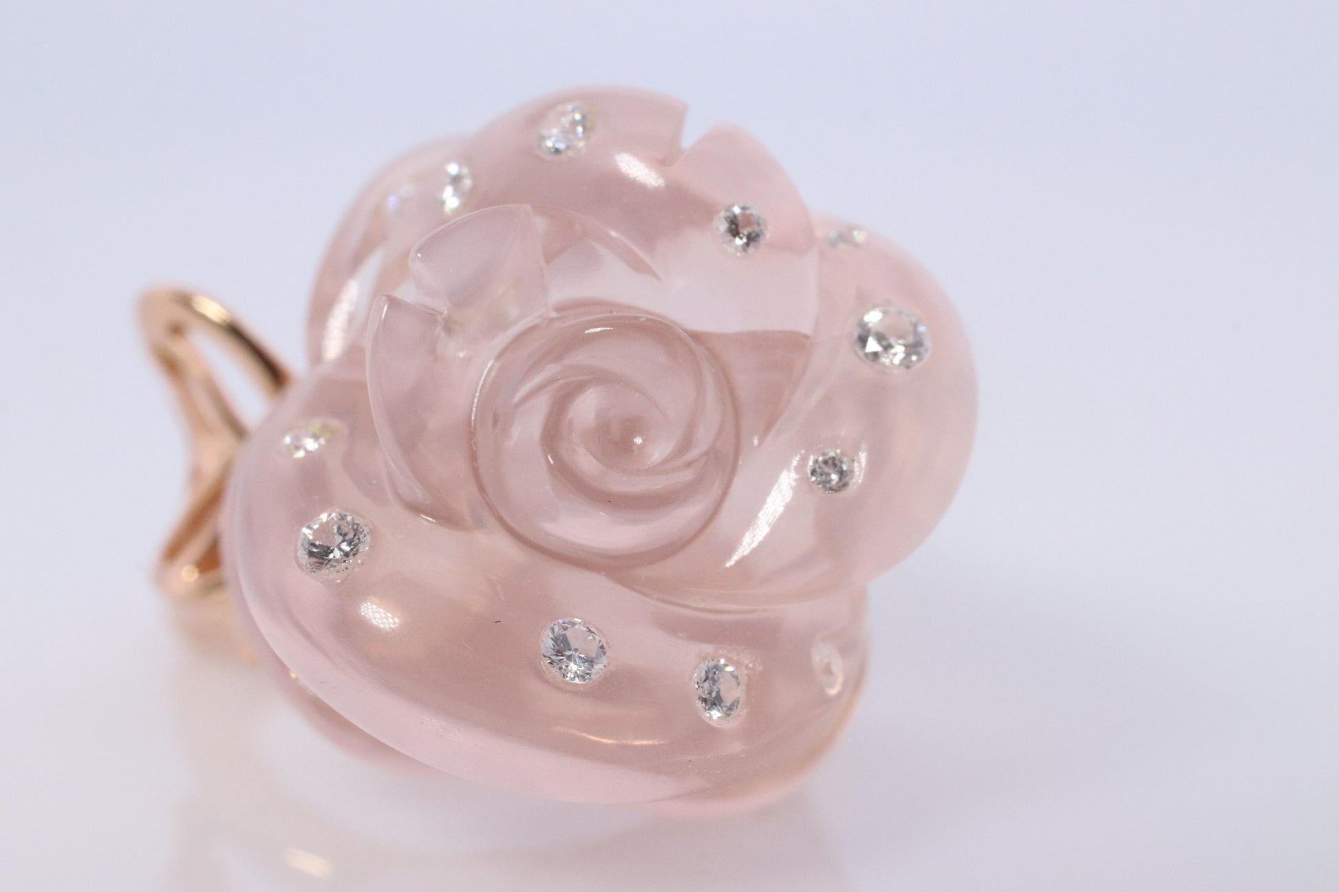 18k Dior Rose Diamond Ring. Genuine Dior Rose Pre Catelan Quartz Diamond ring.