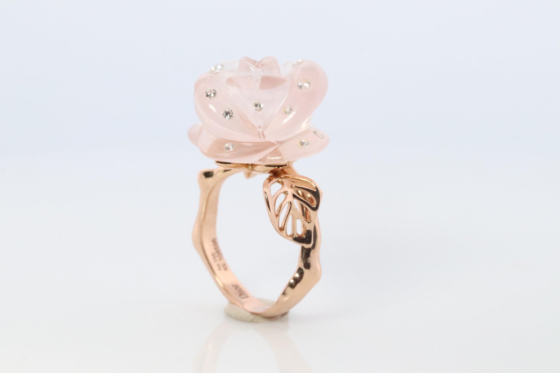 18k Dior Rose Diamond Ring. Genuine Dior Rose Pre Catelan Quartz Diamond ring.
