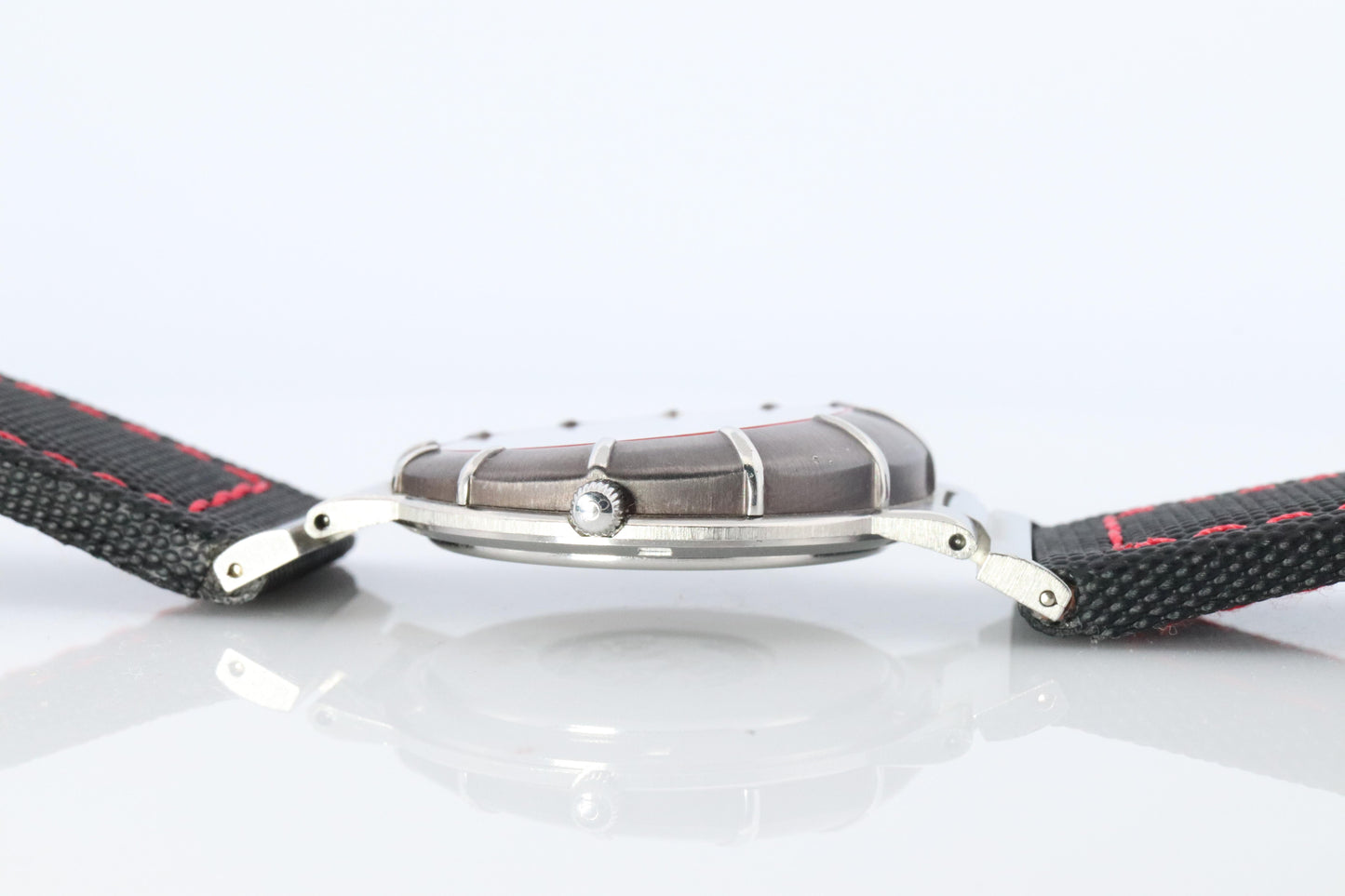 Omega Watch. Omega Seamaster Dynamic 1430 Spider Dial. Omega Mens Quartz