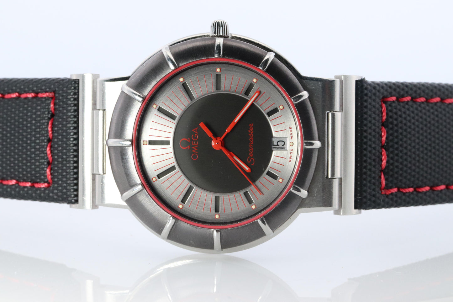 Omega Watch. Omega Seamaster Dynamic 1430 Spider Dial. Omega Mens Quartz