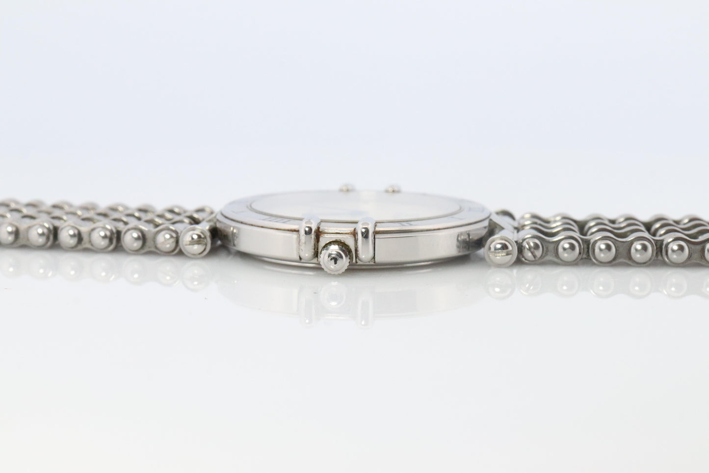 Omega Watch. Authentic Omega Constellation 1379 Date Quartz