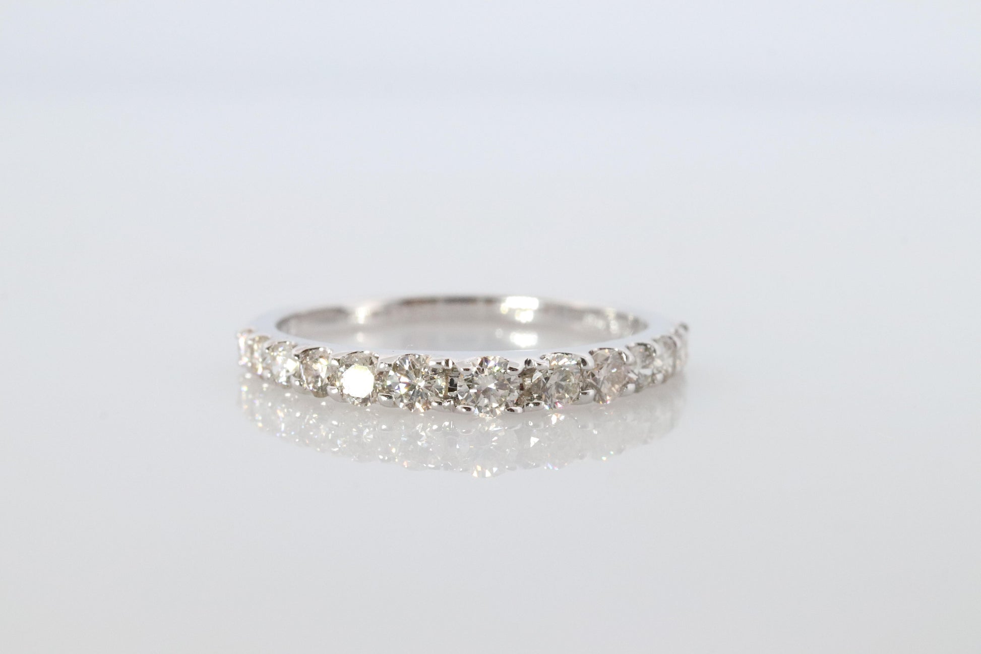 18k Diamond eternity band. 18k White Gold 0.5ctw half anniversary Ring.