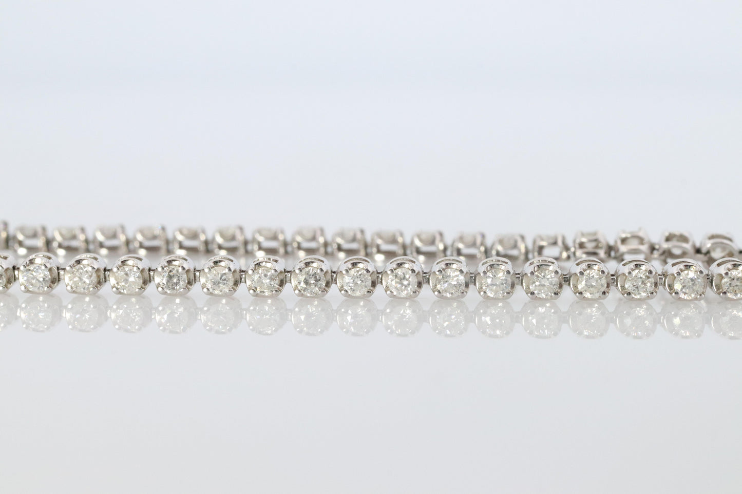 Platinum Diamond Tennis Bracelet. PT850 round diamond Tennis bracelet. 1CTW