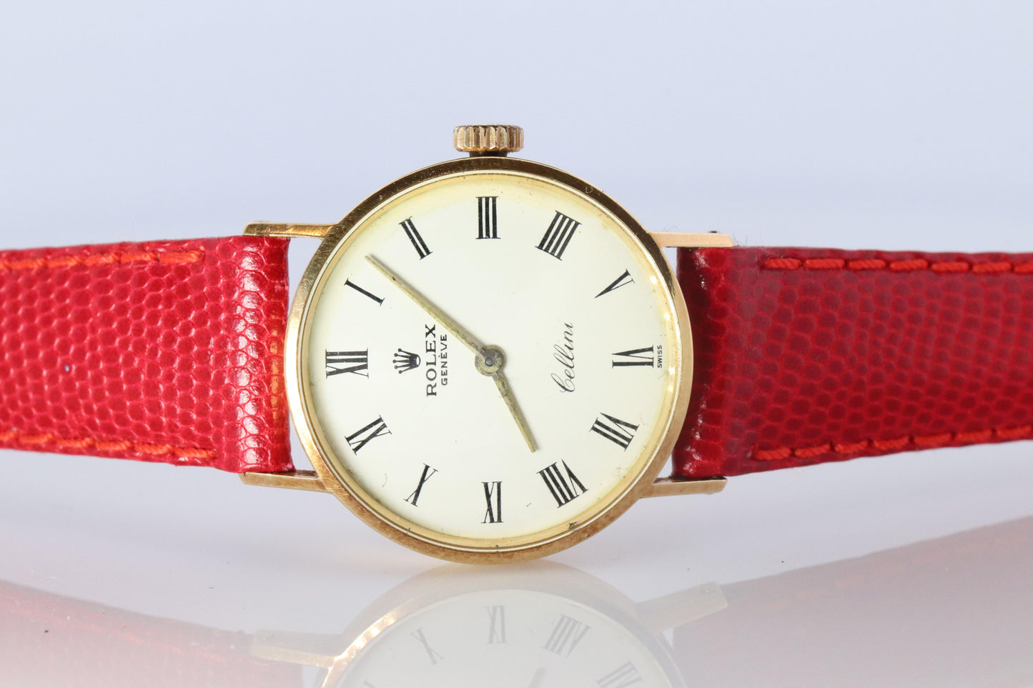 Genuine 18k Rolex Watch. 18k YG Ladies Rolex CELLINI 3810 Round WristWatch