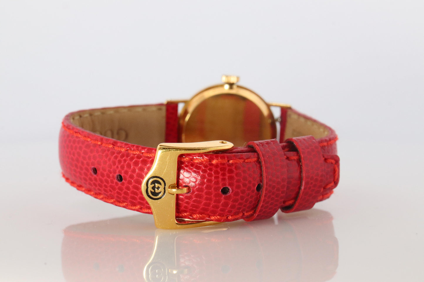 Genuine 18k Rolex Watch. 18k YG Ladies Rolex CELLINI 3810 Round WristWatch