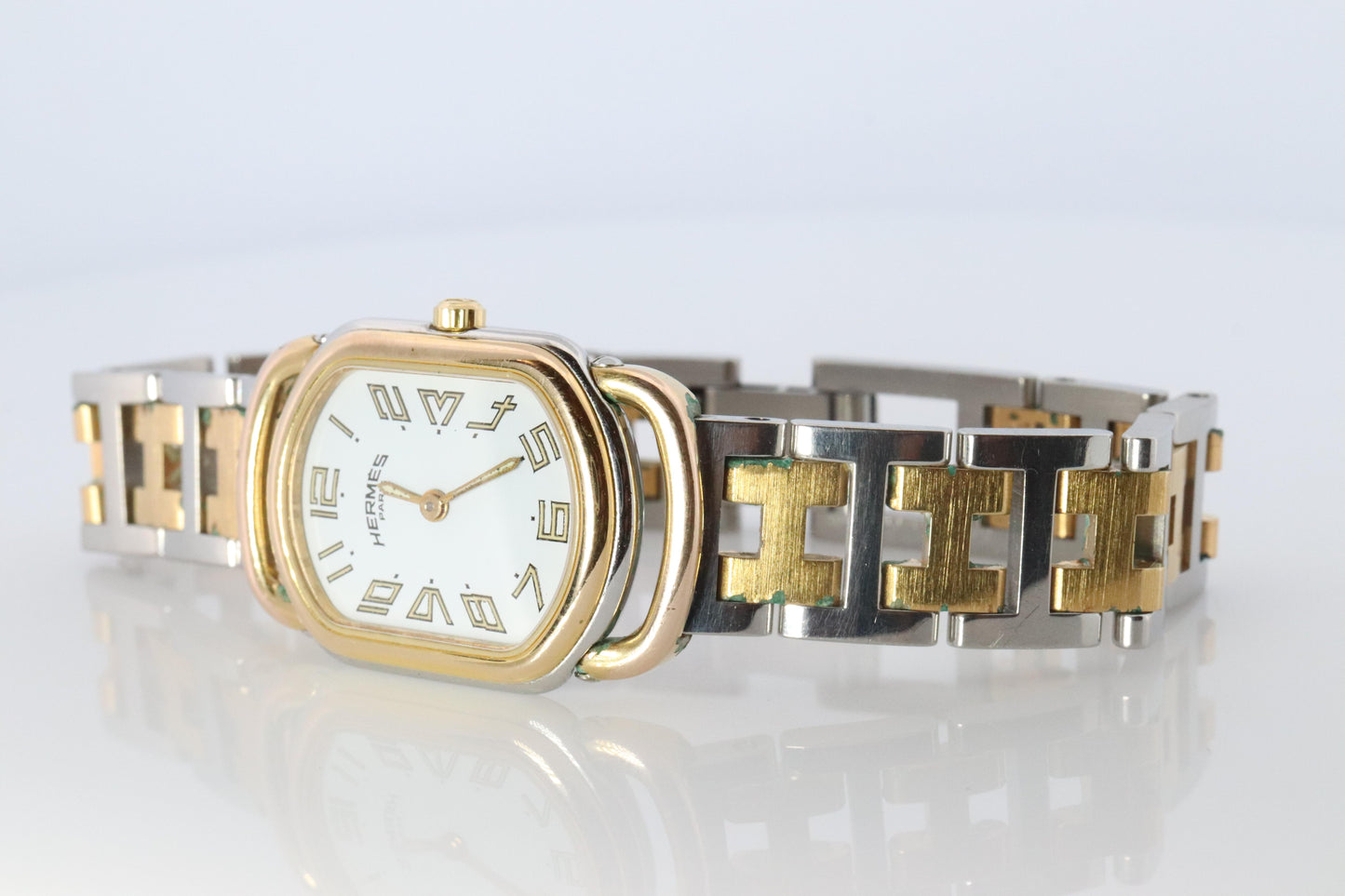 Genuine HERMES RALLYE Stainless Steel 21mm RA1.220 Quartz Watch White.
