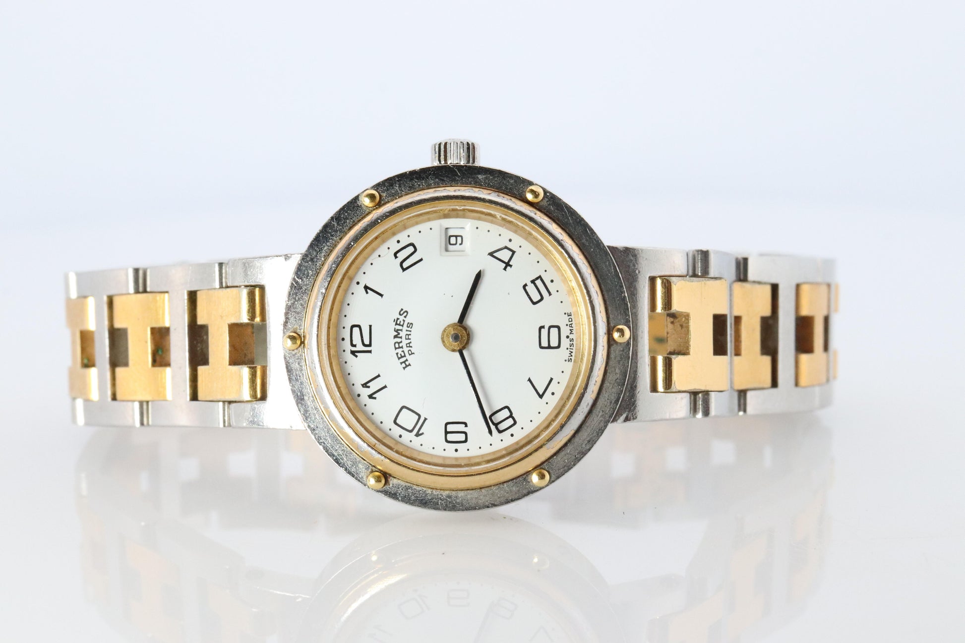 Genuine HERMES Stainless Steel 24mm Round Clipper Quartz Watch White Dial.