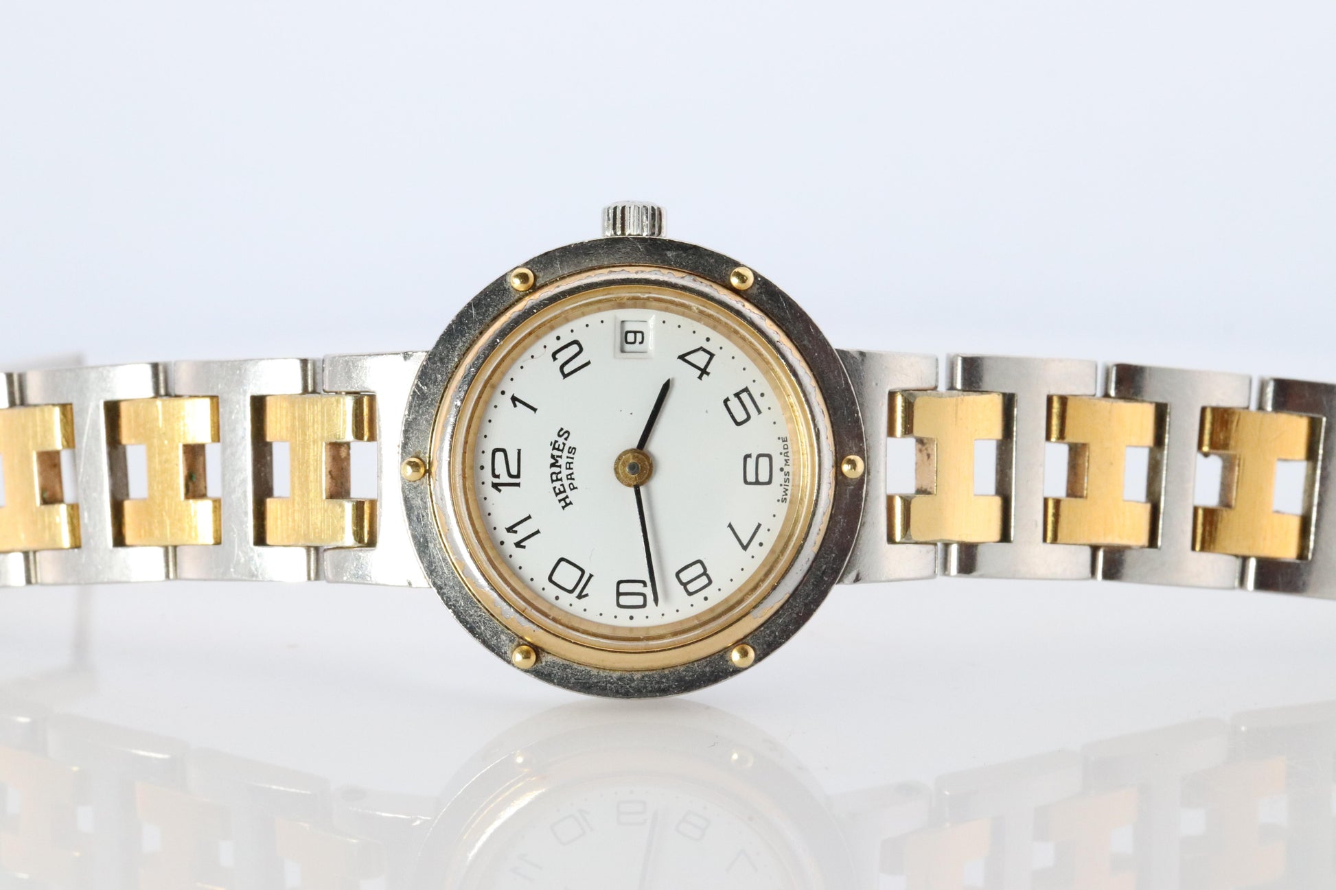 Genuine HERMES Stainless Steel 24mm Round Clipper Quartz Watch White Dial.