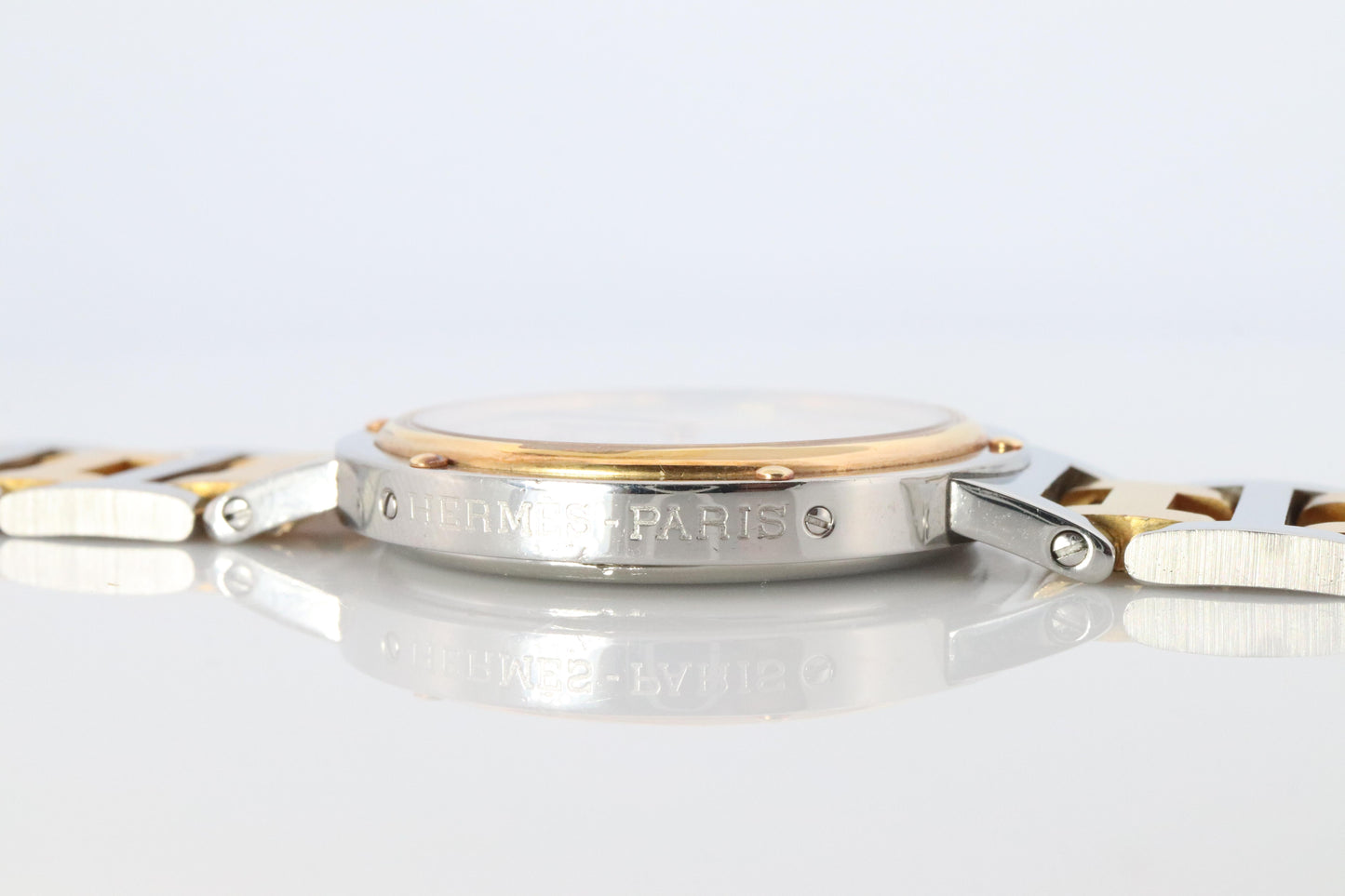 Genuine HERMES Stainless Steel 30mm Round Clipper Quartz Watch White.