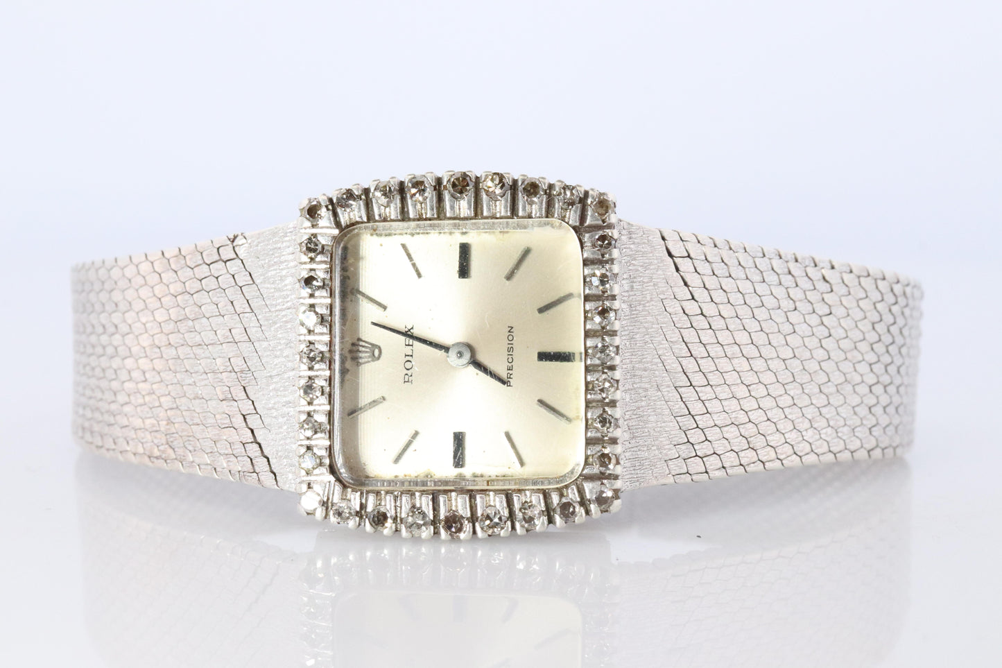 Genuine Rolex Watch. Diamond Bezel 1972 Ladies Manual ROLEX 2611 Precision