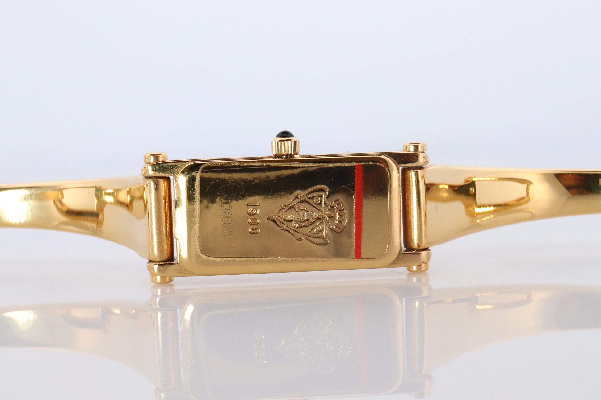 Vintage GUCCI 1500L Quartz MOP Dial Watch. Gucci Gold Bangle Wrist Timepiece