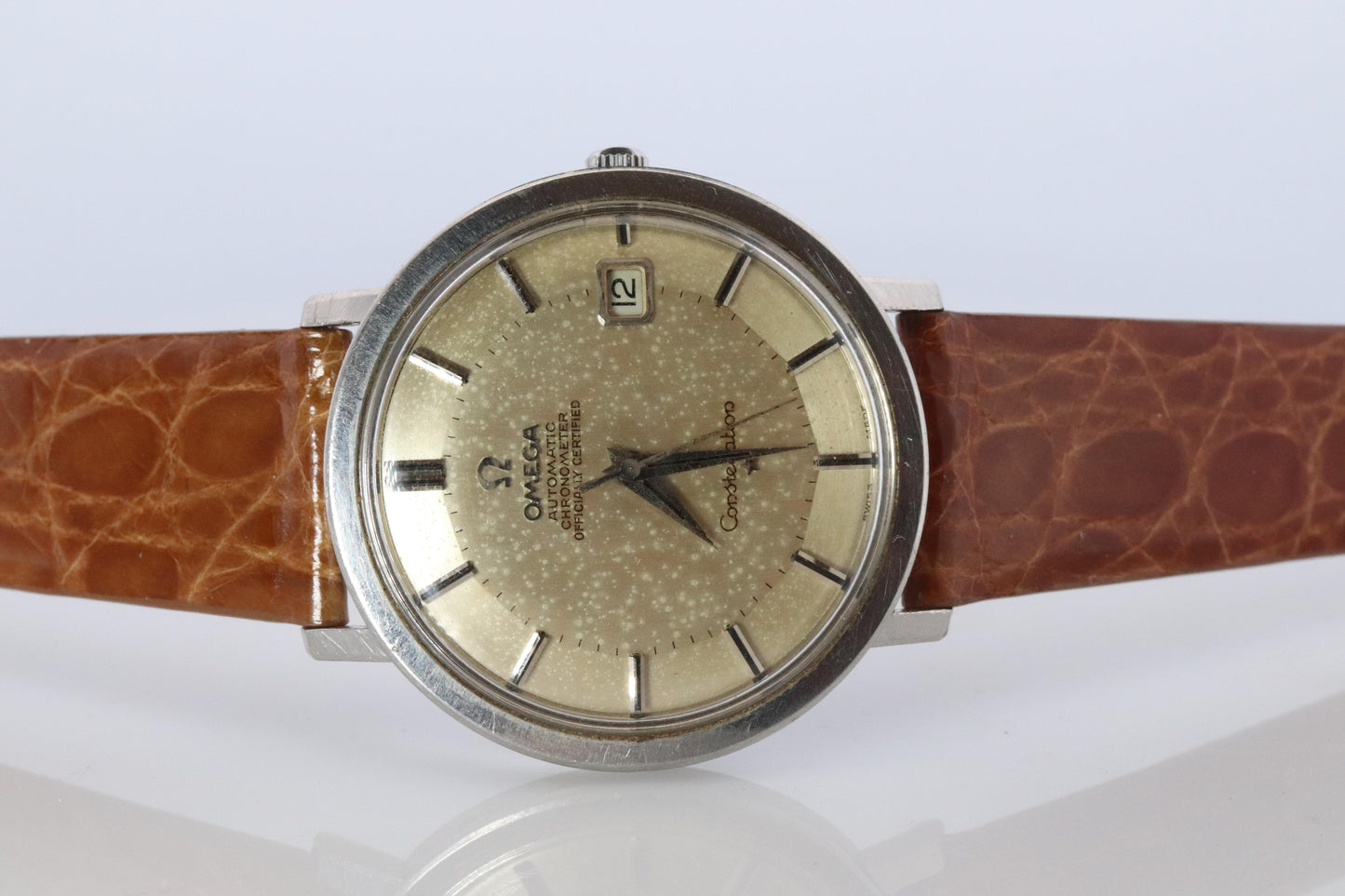 OMEGA Constellation Pie Pan Automatic Mens Watch. Ref 168.004 Stainless Steel