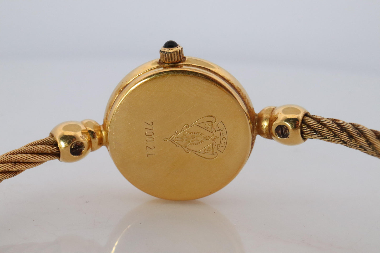 Vintage GUCCI Quartz 2700.2.L  Watch. Gucci Ladies Bangle Gold Tone MOP Dial.