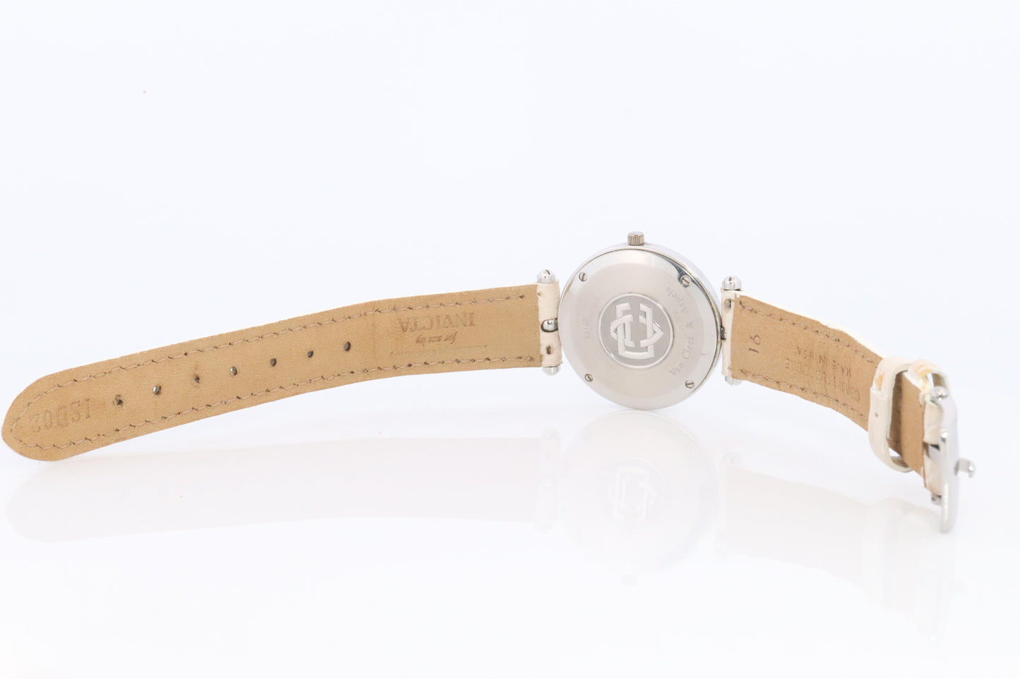 Van Cleef and Arpels watch. VCA 53140 La Collection SS Round 31mm Watch