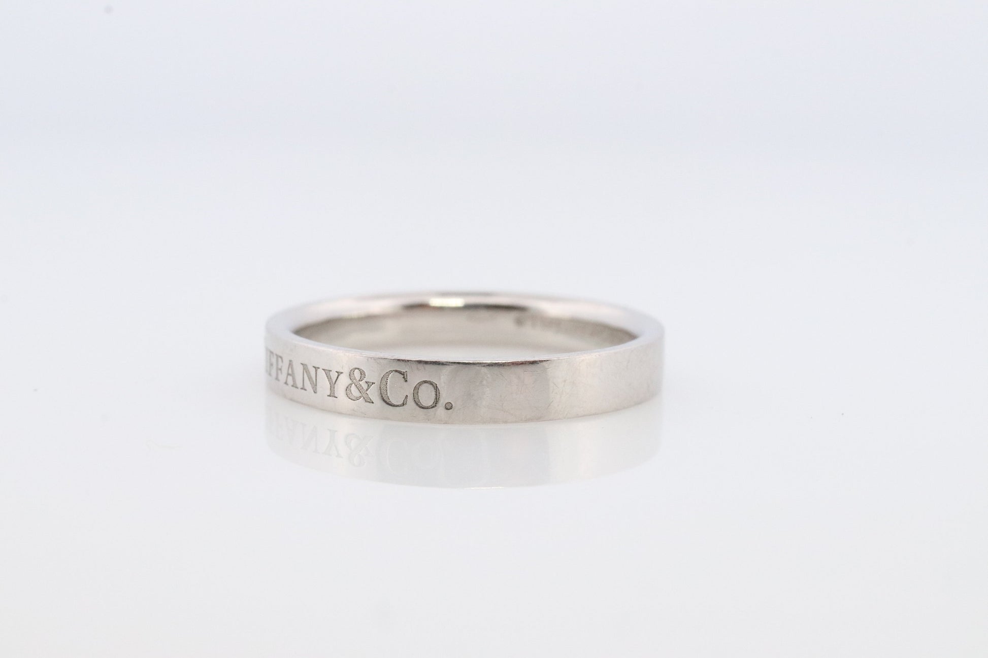 PT950 Tiffany and Co. LOGO band. Platinum Tiffany Company wedding band. Plat Vintage Tiffany & Co band.