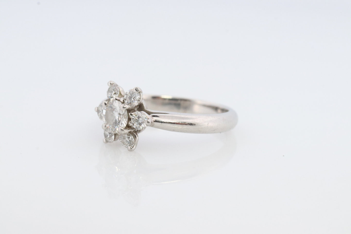 Tiffany and Co. Diamond Ring. Platinum Flower Diamond Band. Tiffany and Company Snowflake Diamond Halo ring Pt950