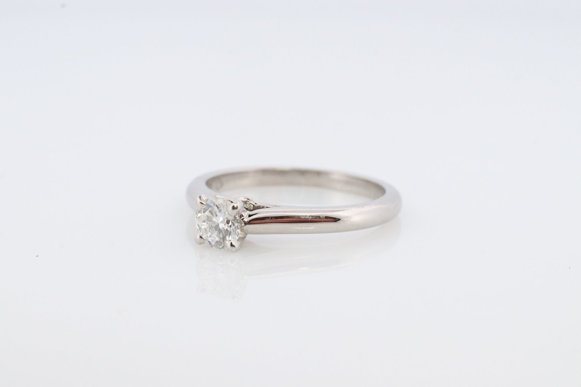 Cartier Platinum Diamond Solitaire ring. PT950 Genuine Cartier Diamond Engagement Ring. Cartier 1895 Diamond Solitaire.