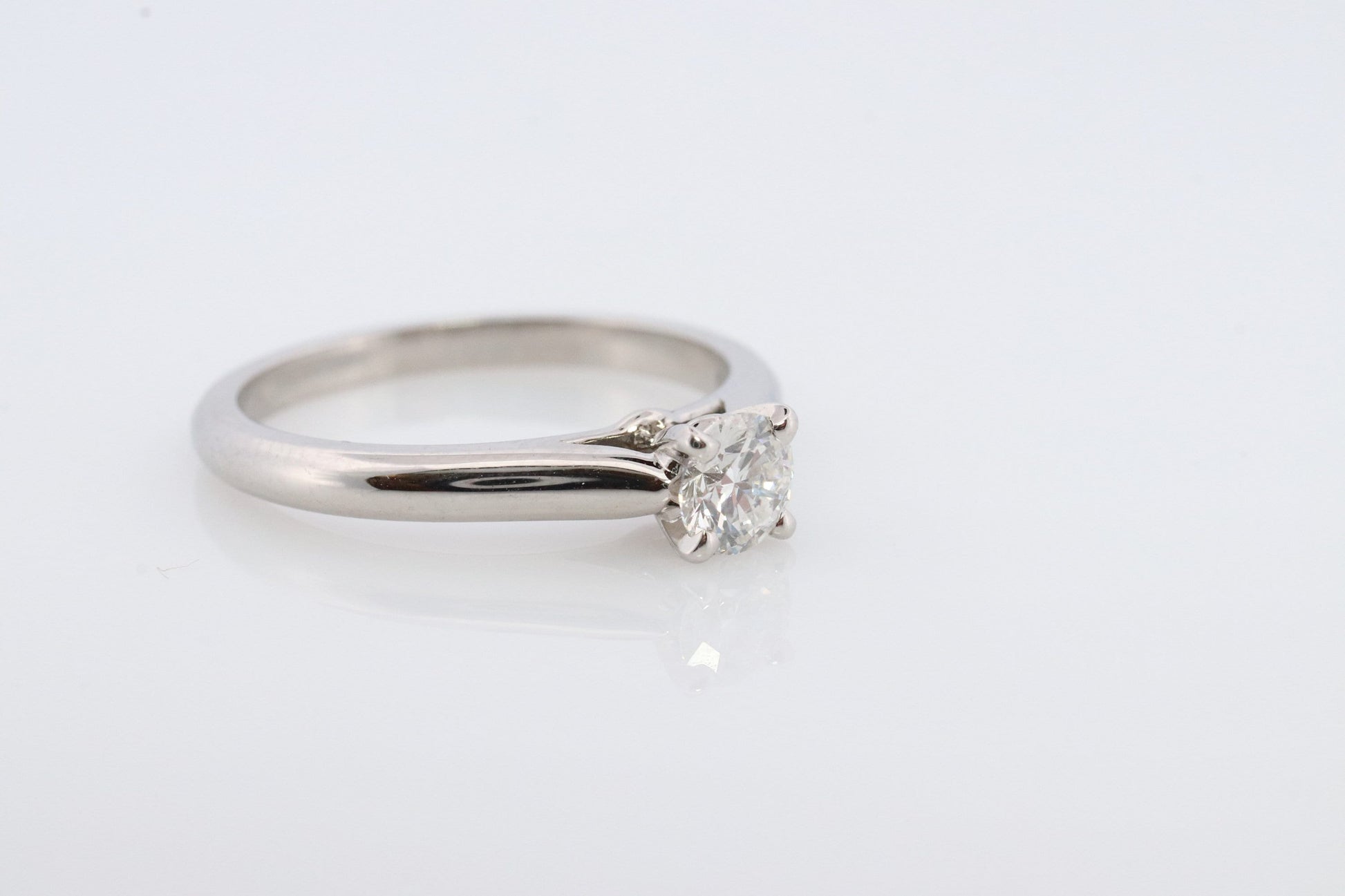 Cartier Platinum Diamond Solitaire ring. PT950 Genuine Cartier Diamond Engagement Ring. Cartier 1895 Diamond Solitaire.