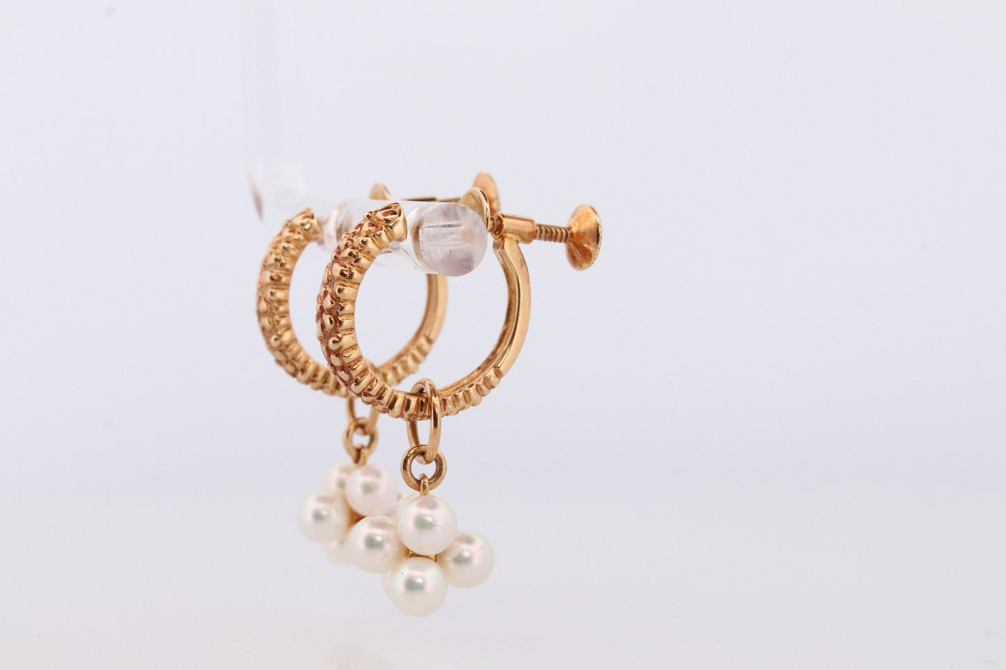 18k MIKIMOTO earrings. Vintage Mikimoto Akoya pearl screw back earrings. Hoop bunch leaf unpierced screw back earrings.