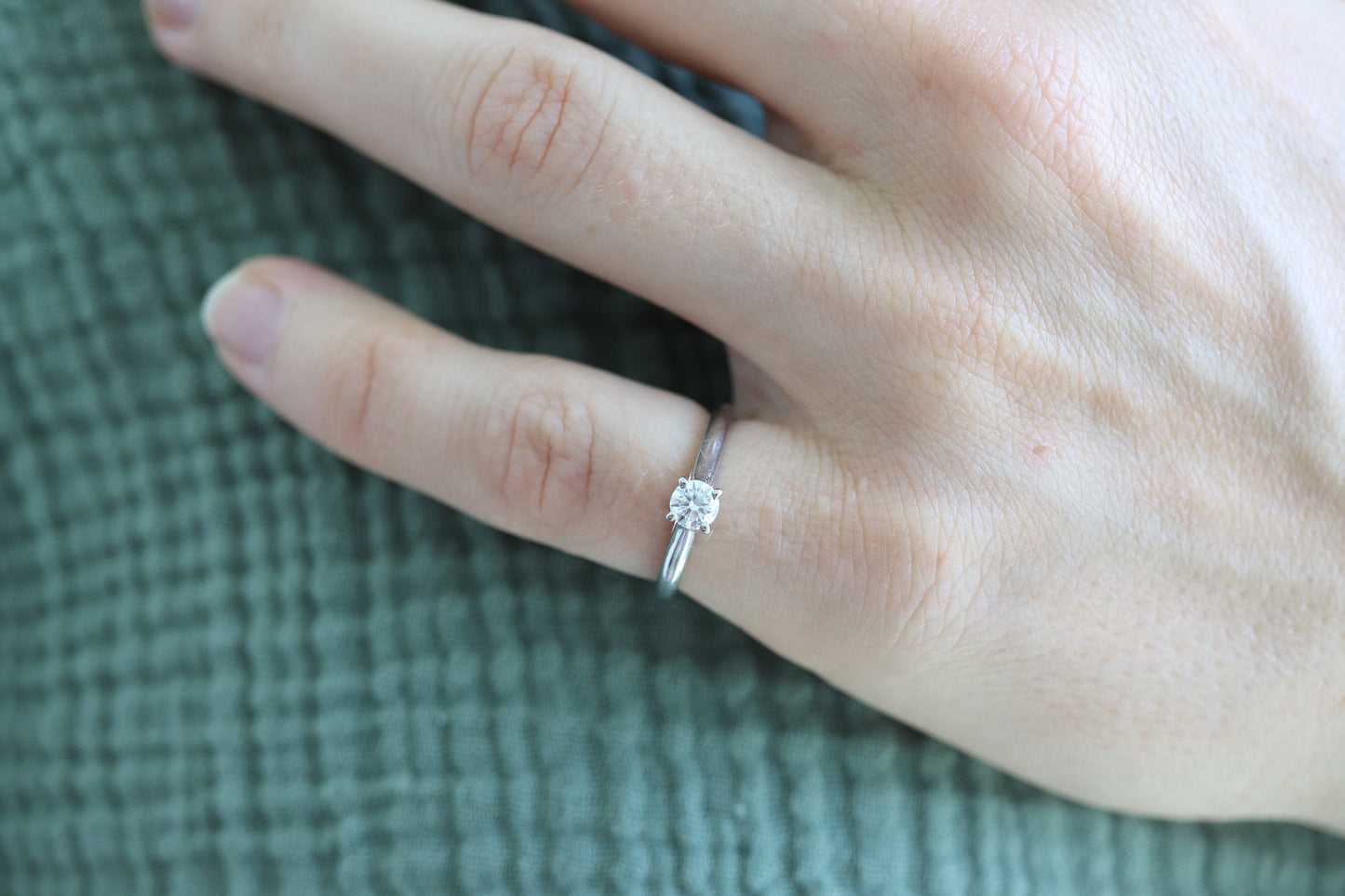 Cartier Platinum Diamond Solitaire ring. PT950 Genuine Cartier Diamond Engagement Ring. Cartier 1895 Diamond Solitaire.