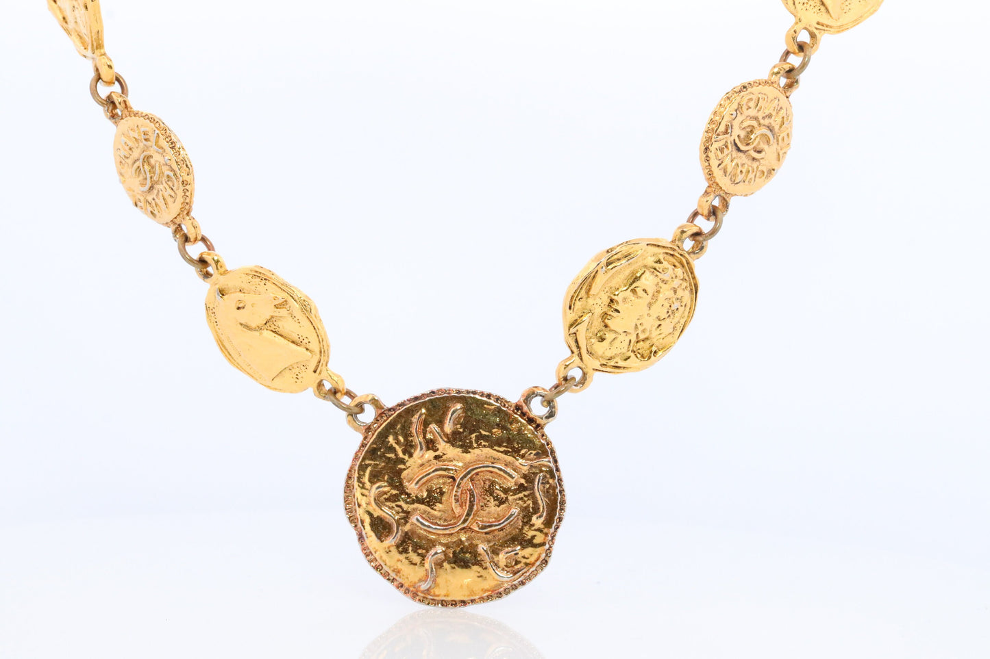 Chanel Necklace. Genuine CC CHANEL Round LOGO Coin Necklace. Disc Chain Necklace. byzantine Etruscan Hammered Coco Chanel Chain Necklace