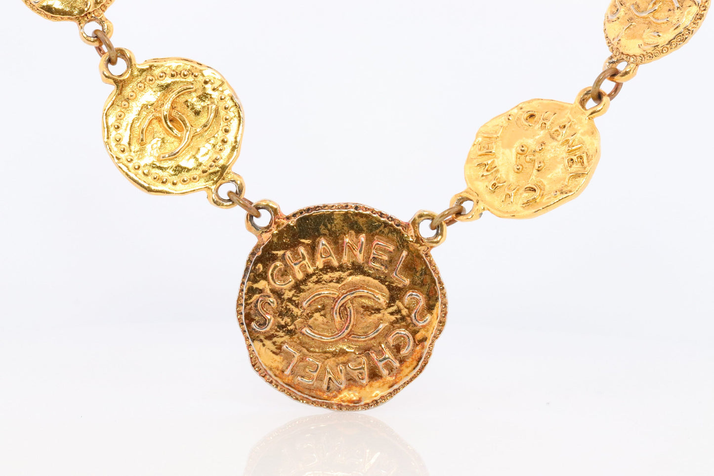 Chanel Necklace. Genuine CC CHANEL Round LOGO Coin Necklace. Disc Chain Necklace. byzantine Etruscan Hammered Coco Chanel Chain Necklace