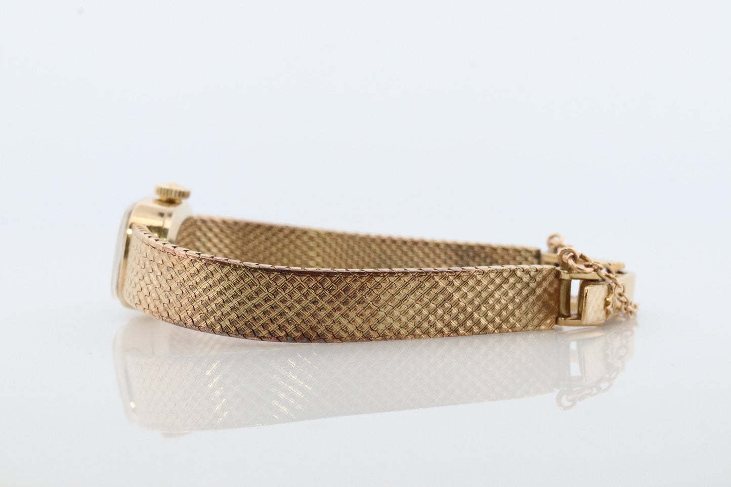 14k MOVADO Mechanical Watch. Movado Vintage Ladies watch with 14k Gold Mesh Bracelet.