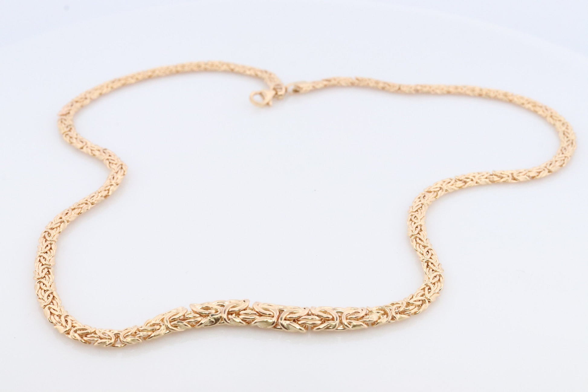 Byzantine chain Necklace. 14k Yellow Gold 585. 11.5grams. Graduated front. 14k yellow gold ITALY made. Gift for her.