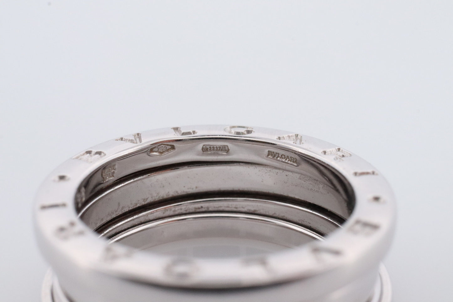 Bvlgari Ring. Bulgari B Zero 18k 750 White Gold. Bulgari Wide 18k Band. Bulgari B Zero-1 Ring