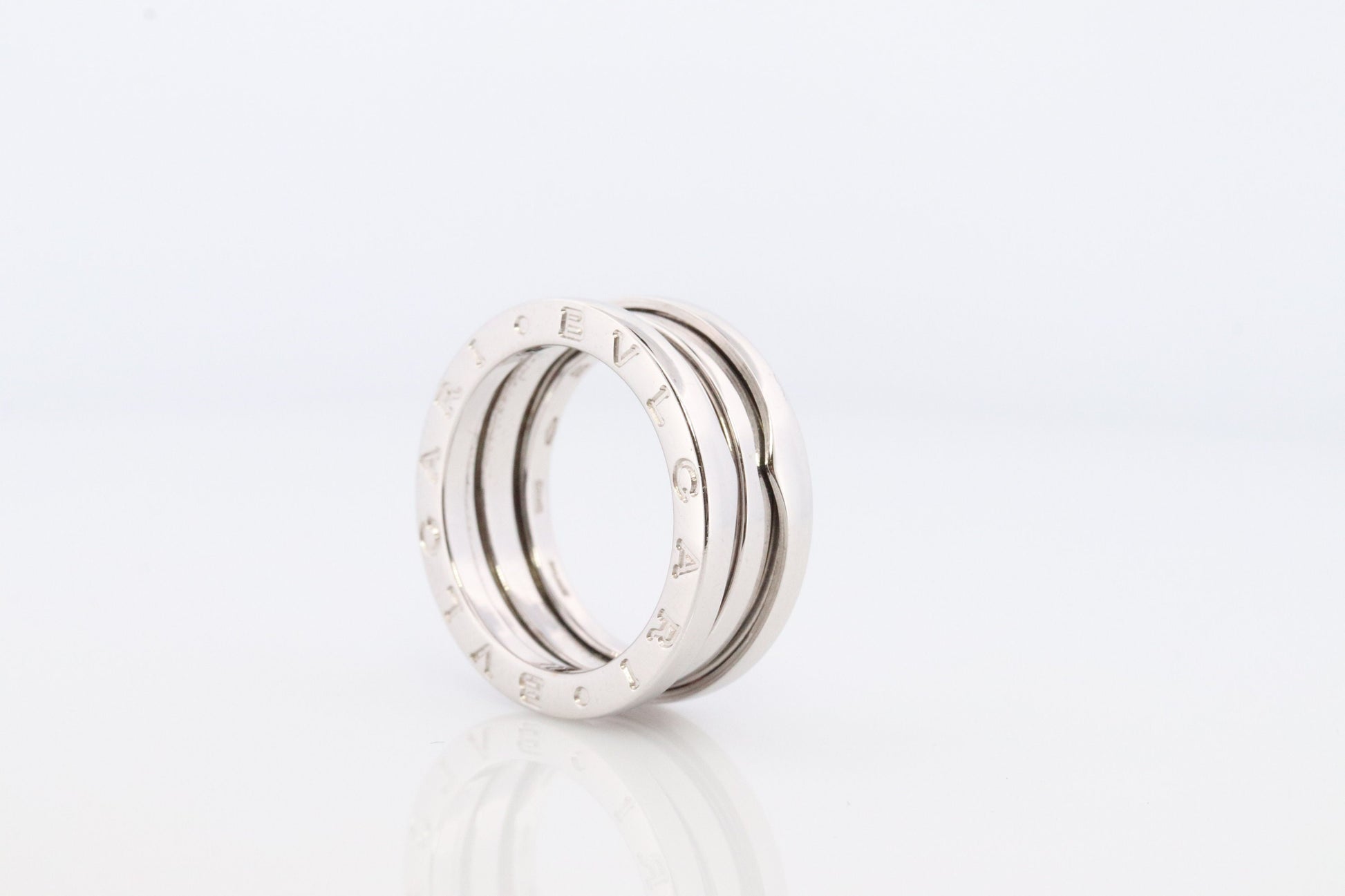 Bvlgari Ring. Bulgari B Zero 18k 750 White Gold. Bulgari Wide 18k Band. Bulgari B Zero-1 Ring