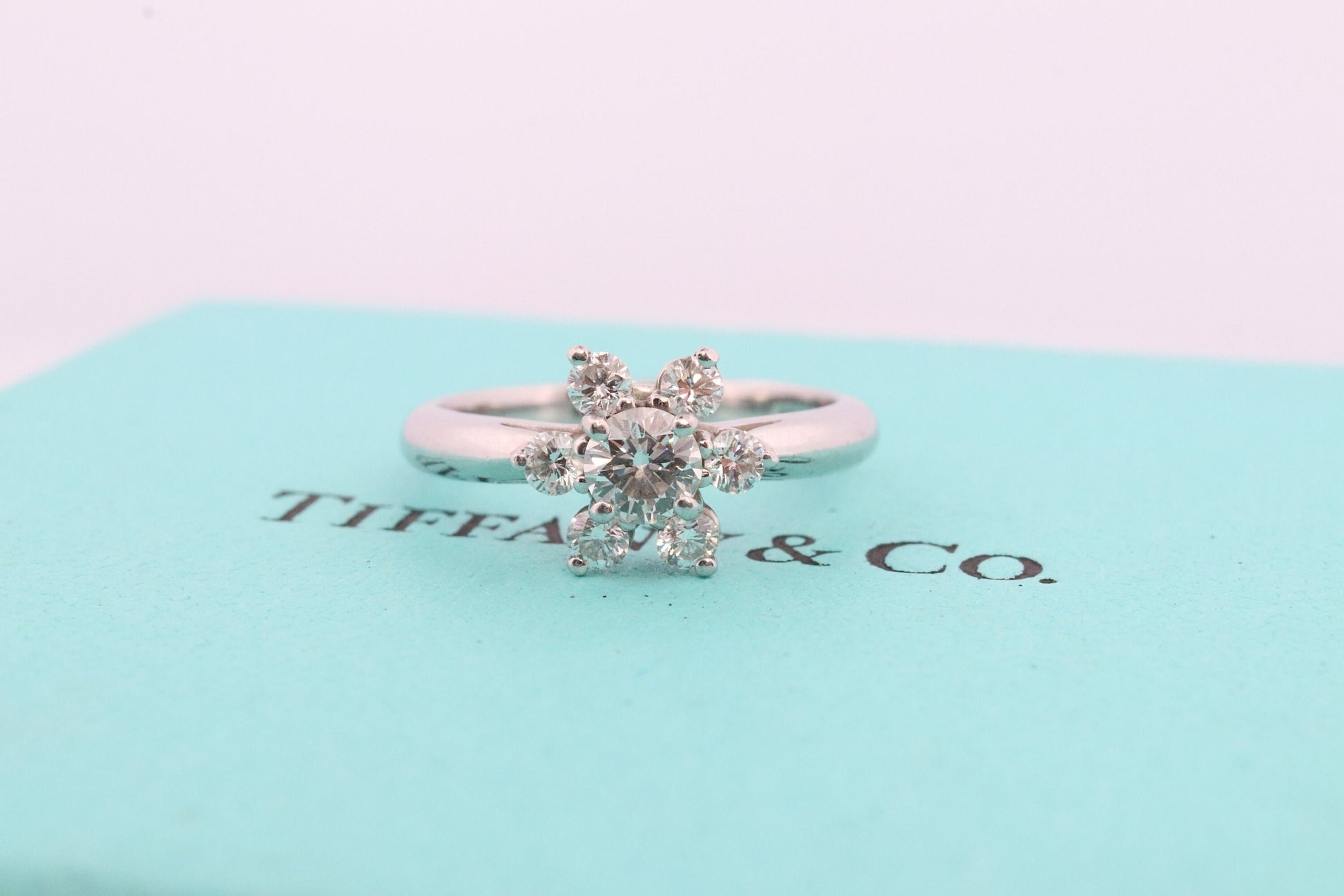 Tiffany and Co. Diamond Ring. Platinum Flower Diamond Band. Tiffany and Company Snowflake Diamond Halo ring Pt950