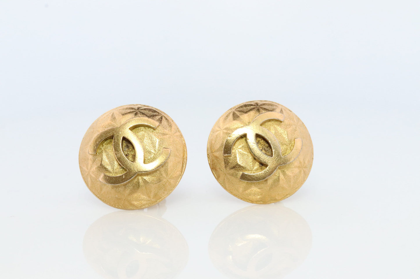 Chanel Earrings. Genuine CC CHANEL Round LOGO Clip on earrings. Disc disk Nonpierced Clips. Coco Matelasse Original Box