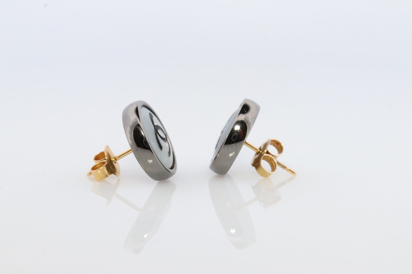 Chanel Earrings. Genuine White and Black MOP CHANEL round LOGO earrings. Stud earrings. Stud buttons.