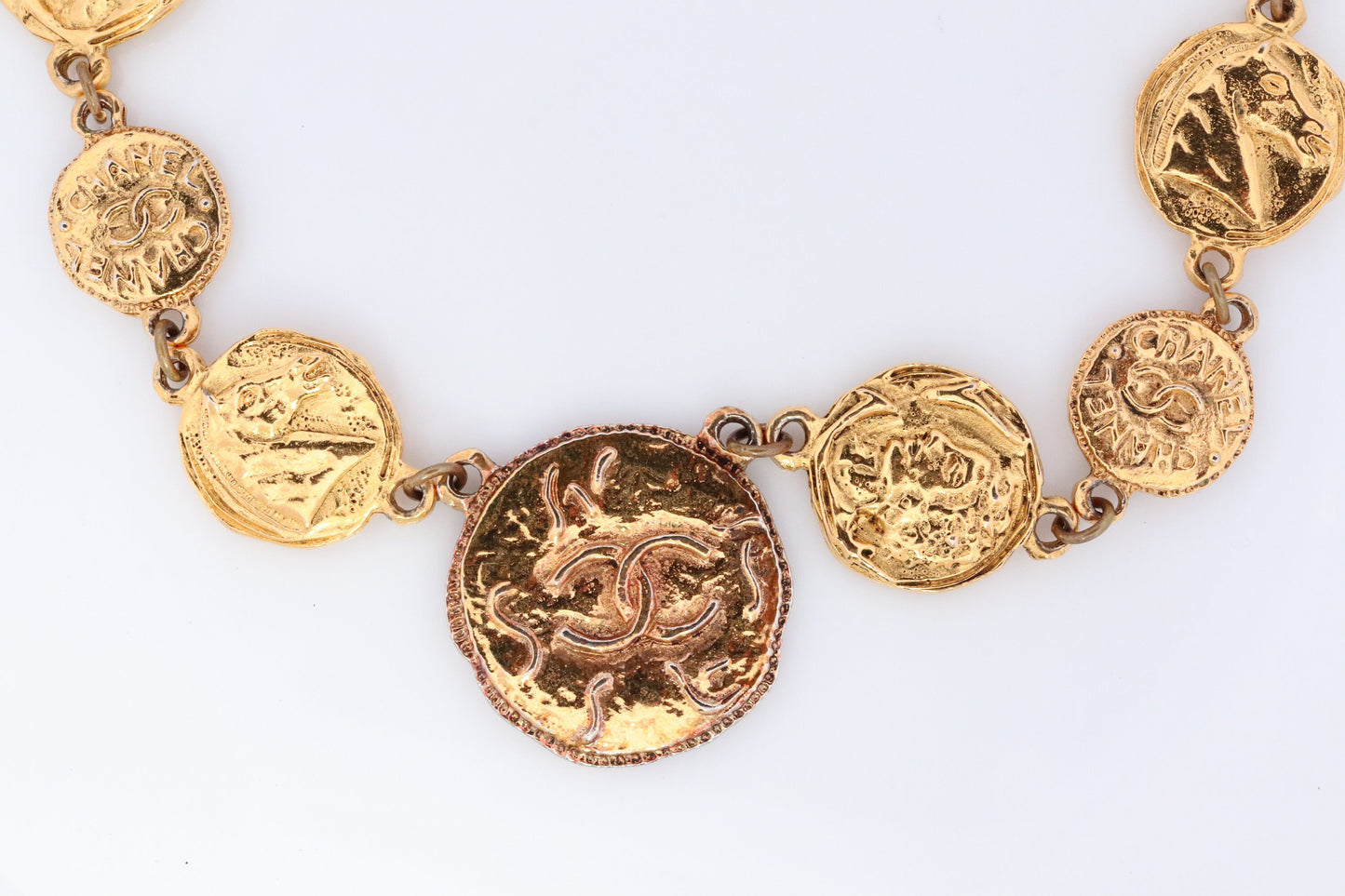 Chanel Necklace. Genuine CC CHANEL Round LOGO Coin Necklace. Disc Chain Necklace. byzantine Etruscan Hammered Coco Chanel Chain Necklace
