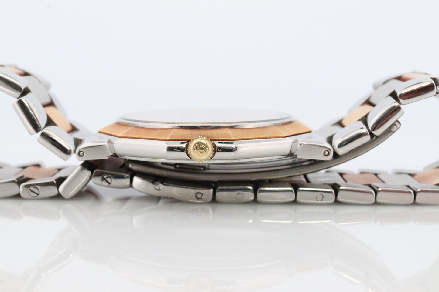 Vintage Baume and Mercier watch. Baume Mercier 5131.3 Riviera Yellow Gold Stainless Steel. Two Tone Color Date watch