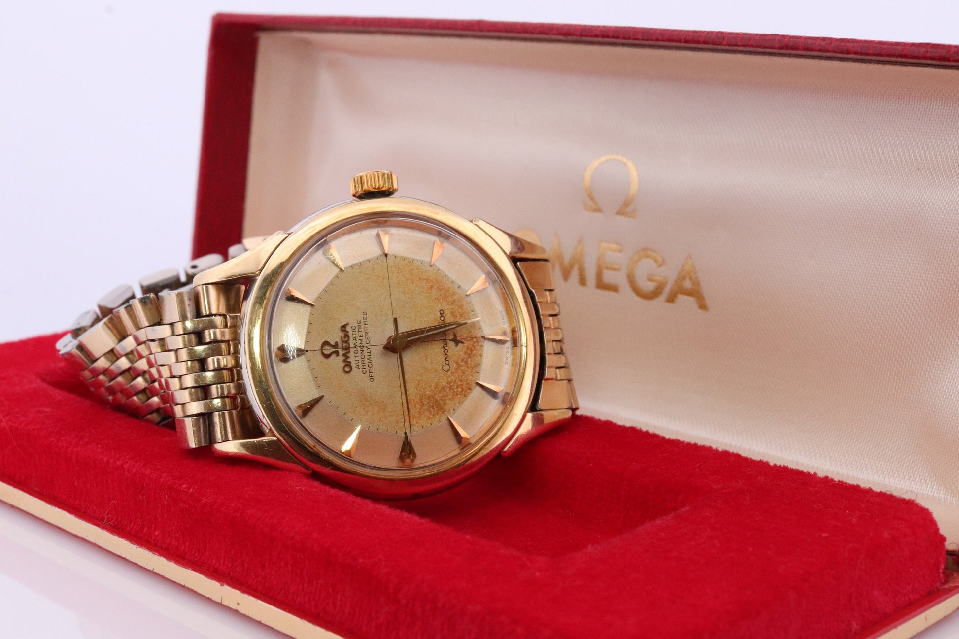 Omega Constellation Pie Pan Watch. Authentic Mens Omega Automatic 5852 Wristwatch. Omega 1950s Gold Plated Pie Pan Dial Arrowhead