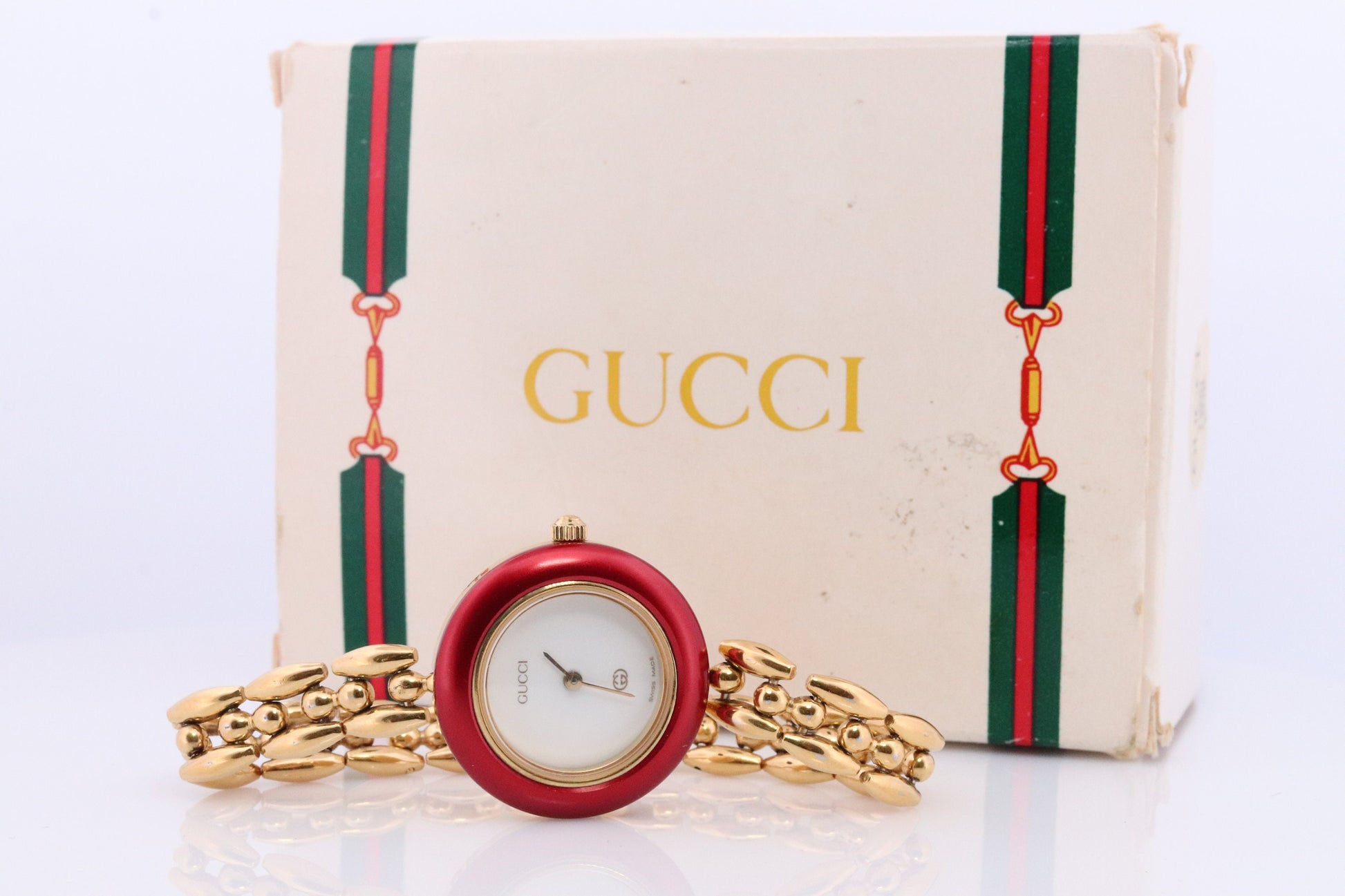 Genuine GUCCI 1100-L Watch. Vintage Ladies Gucci Change Bezel Watch. With Box and Bezels.