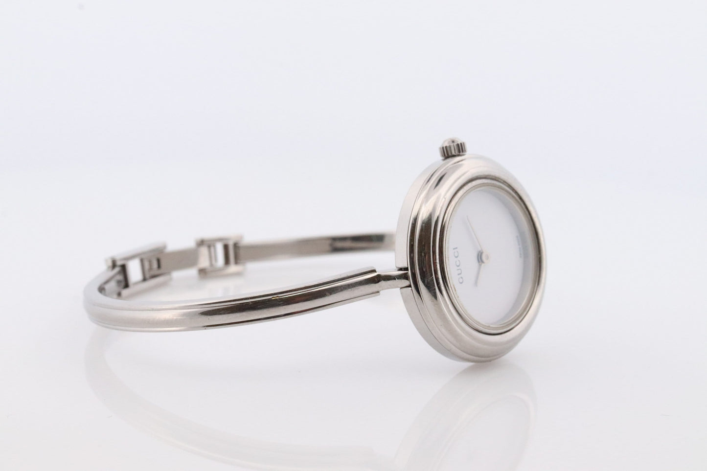 Genuine GUCCI 11/12.2 Watch. Vintage Ladies Gucci Silver Change Bangle Bezel Watch. Box and papers
