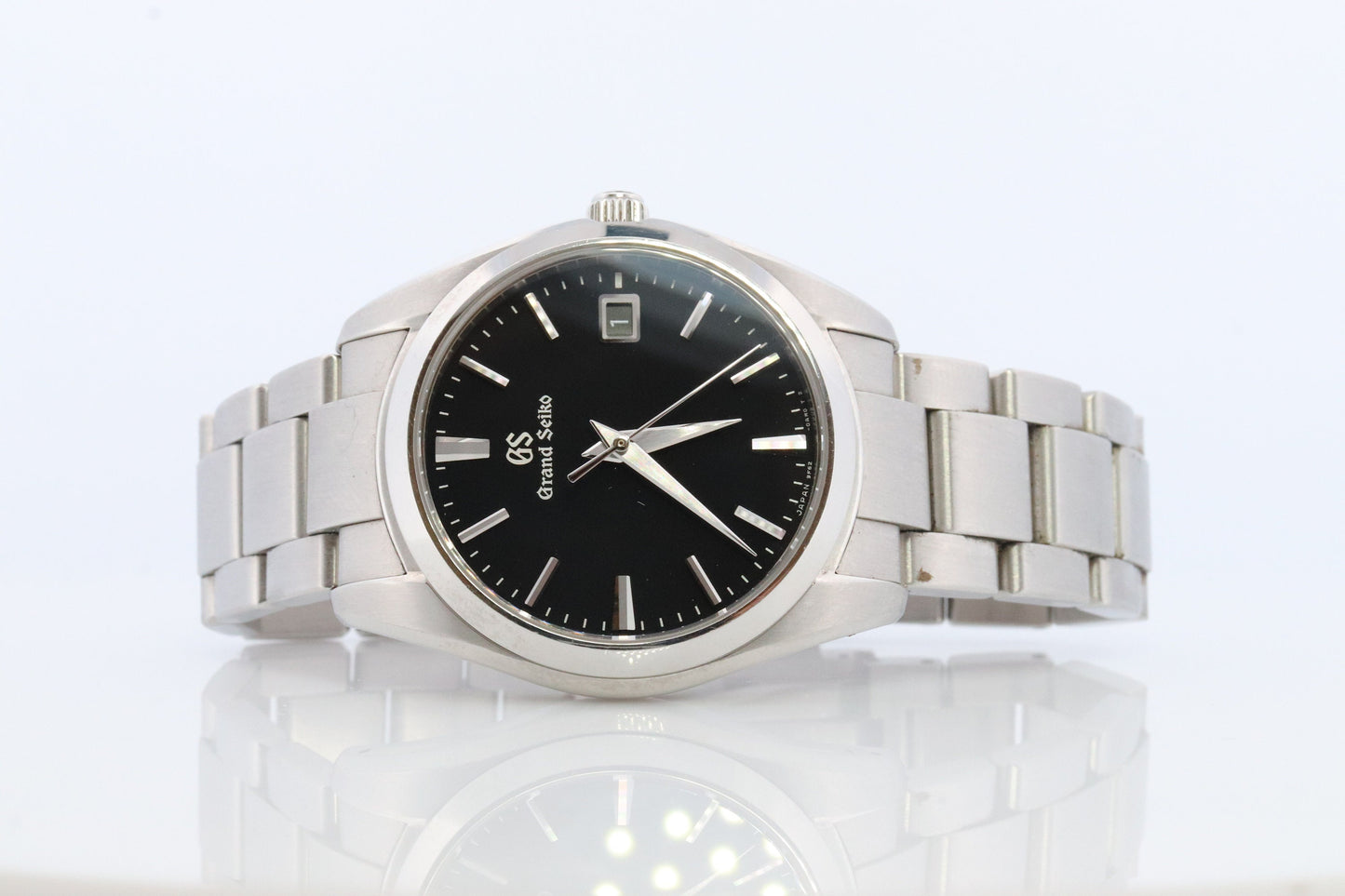 Grand Seiko Watch. GS SEIKO 9F62-0AB0 Vintage 1970s SEIKO Day Calendar. SBGX061