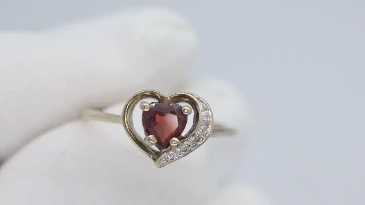 10k Garnet and Diamond Heart ring. Red Heart faceted gem ring