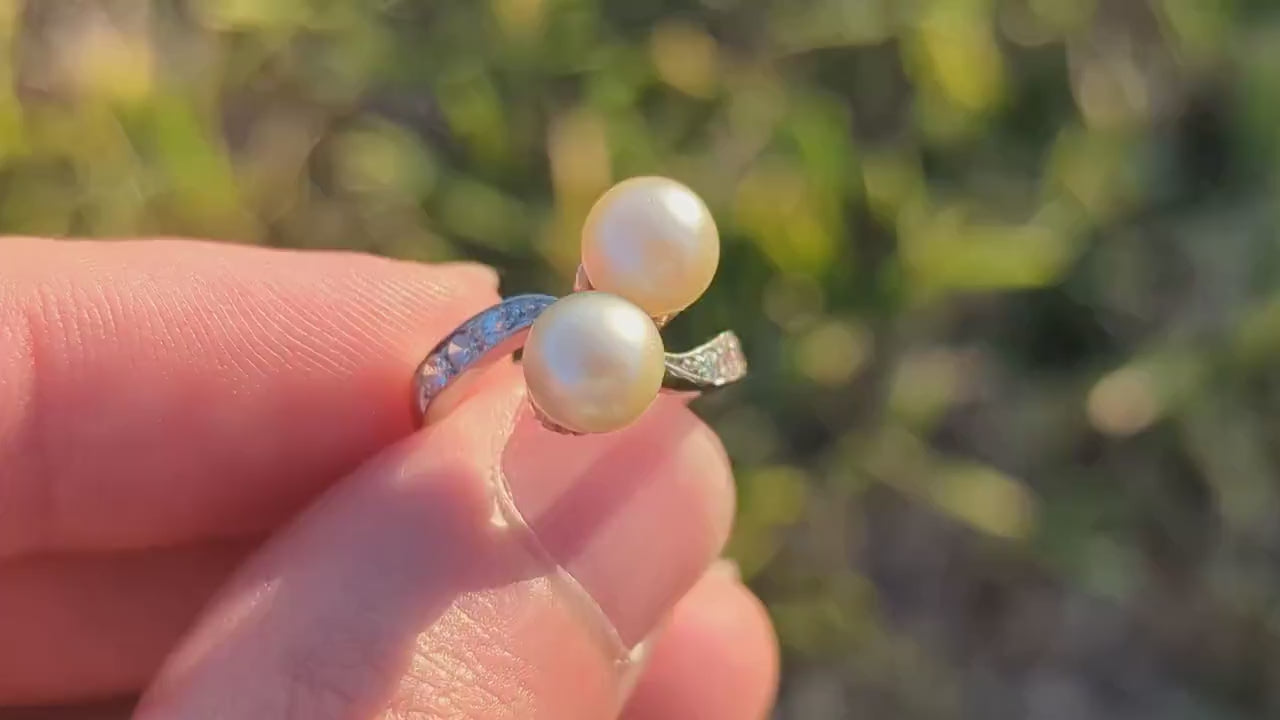 Antique Platinum double pearl diamond ring. Bypass twin akoya pearl bypass ring. Platinum diamond bypass ring. Pearl bypass ring st(230)