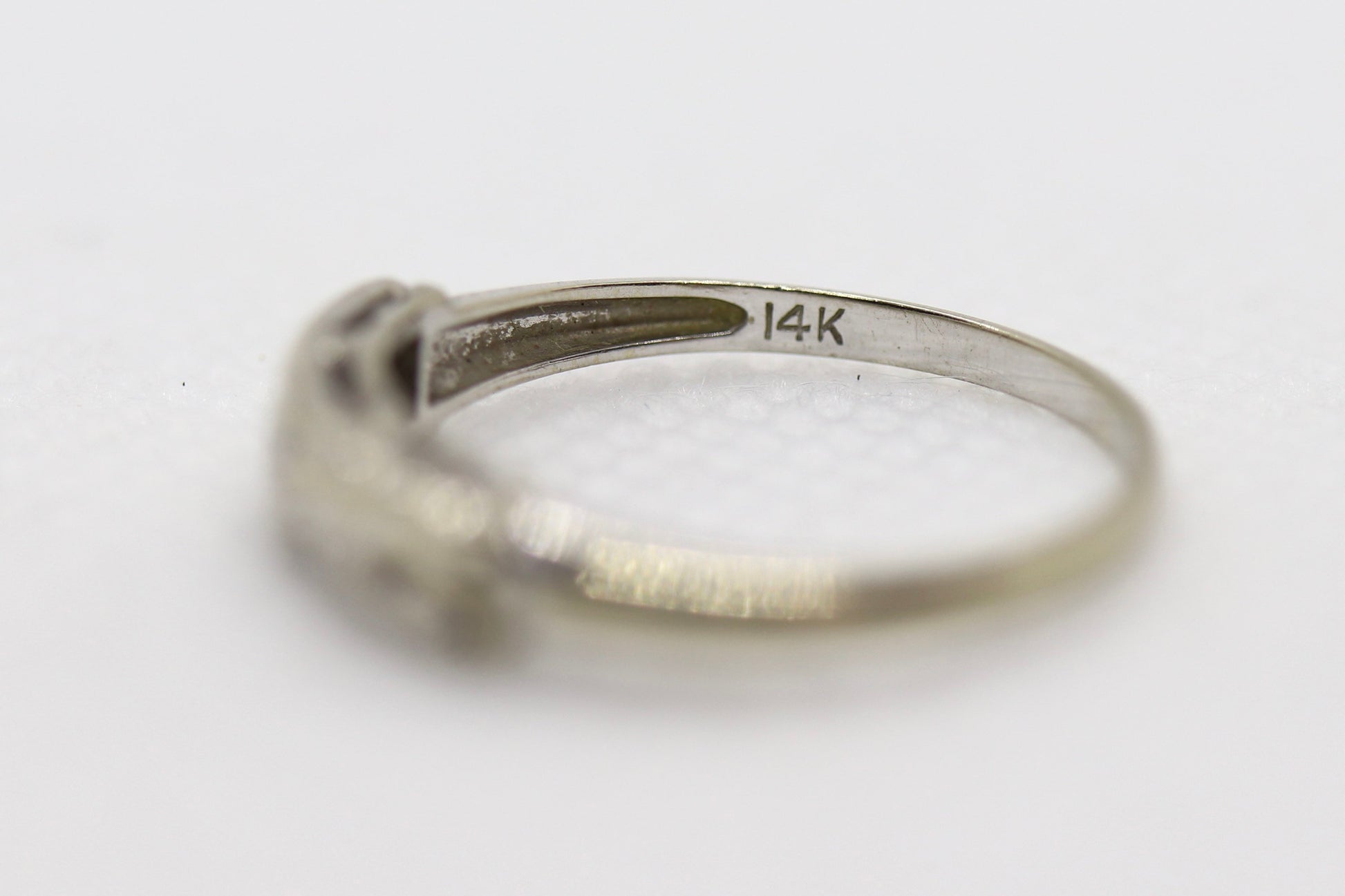 Vintage 14K White Gold Wedding Band 2mm. Sz 6.75 Promise band, engagement, gold ring, stackable ring, minimalist
