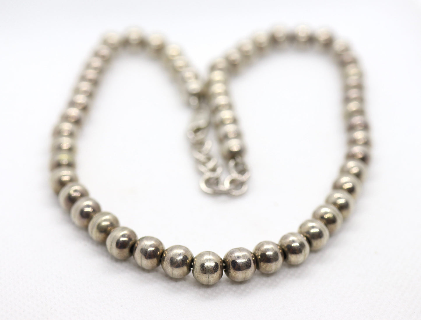 Sterling Silver 925 Bead Necklace. Heavy 8mm beads and 18in length