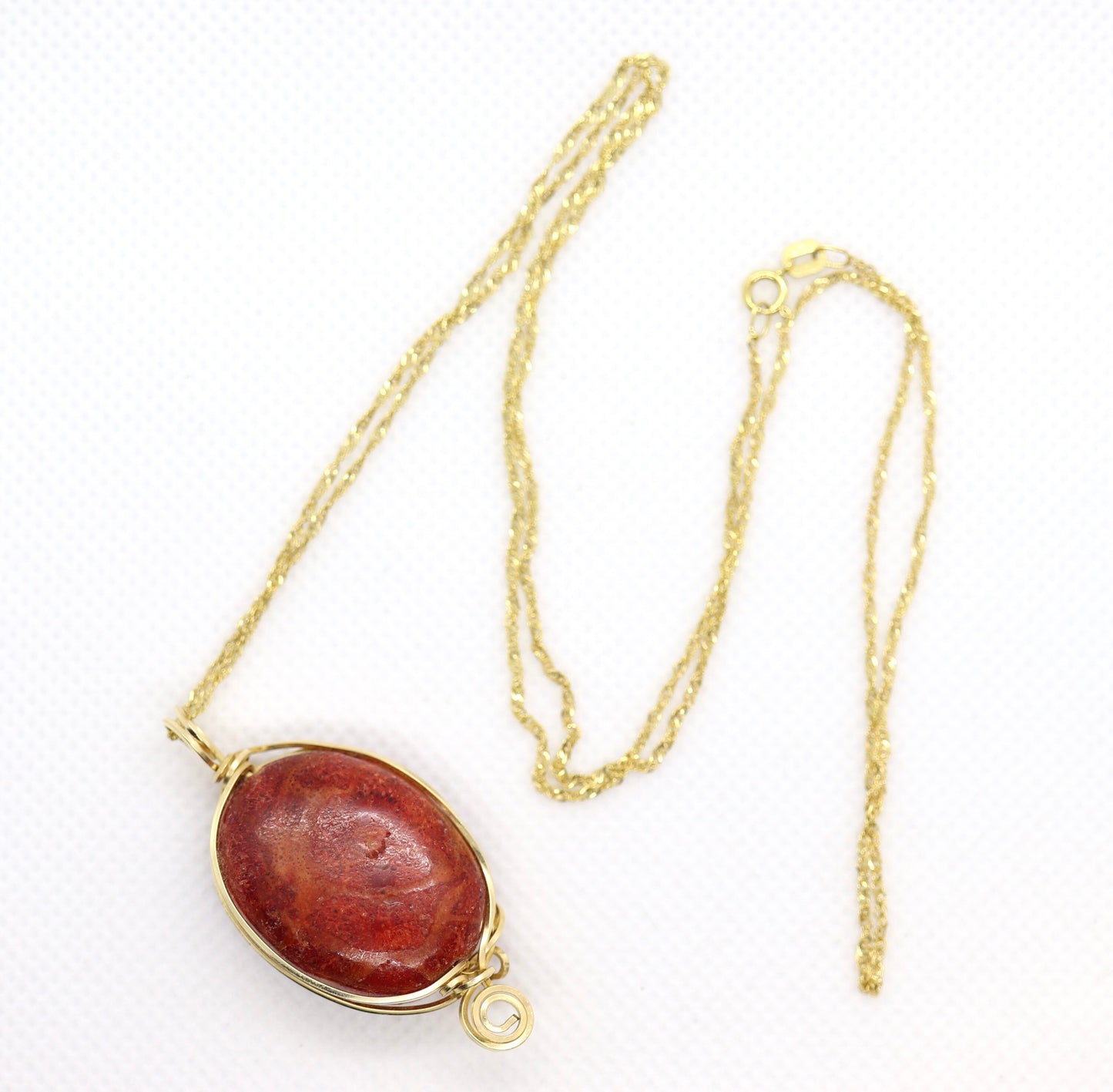 Red Agate Stone wire wrapped 14k. 14k Twisted Curb 24in chain necklace