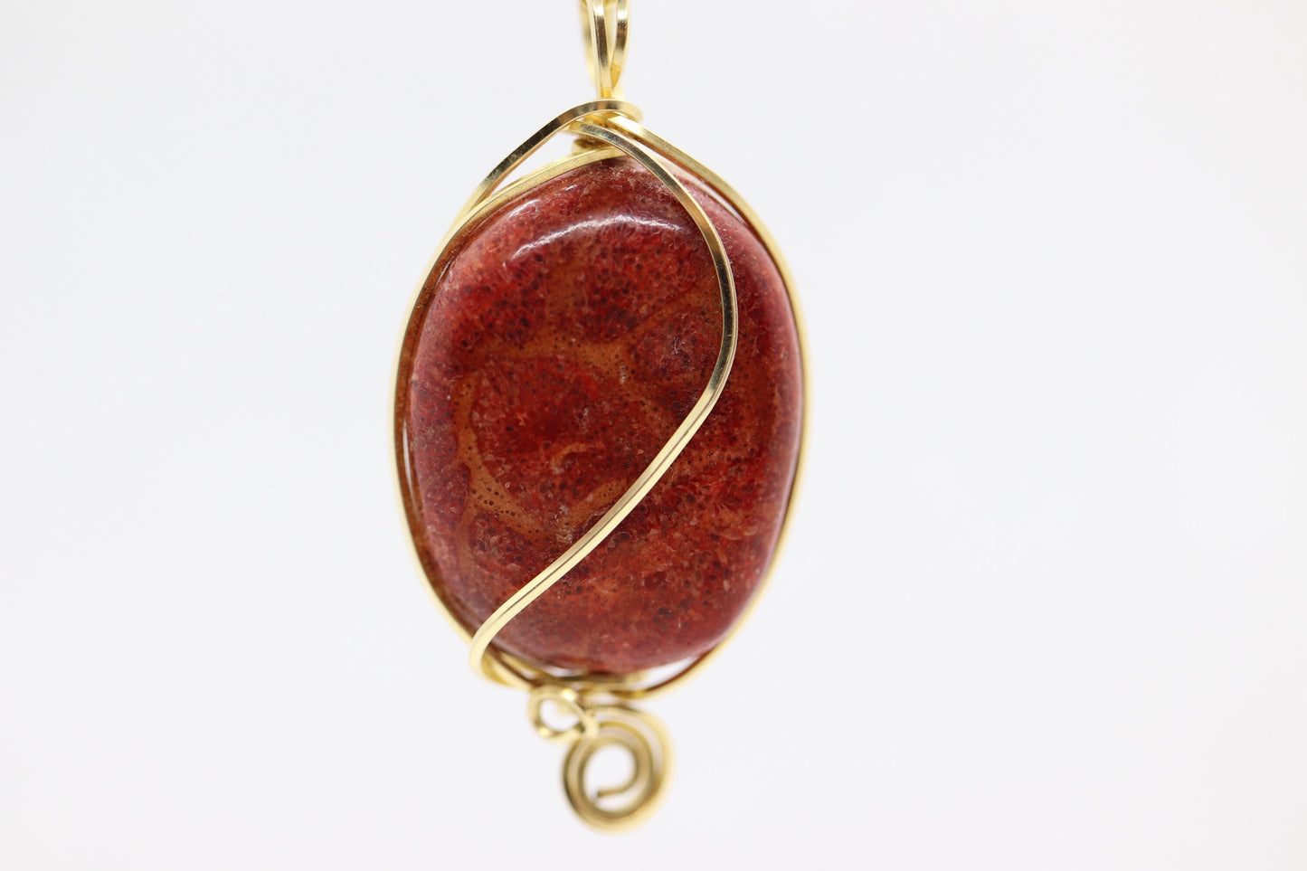 Red Agate Stone wire wrapped 14k. 14k Twisted Curb 24in chain necklace